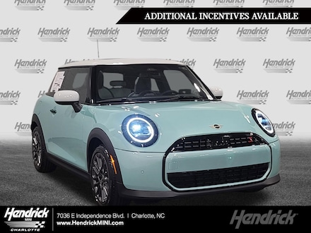 2026 MINI 2 Door Signature Plus Hatchback