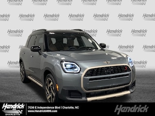 2025 MINI Countryman Iconic SUV