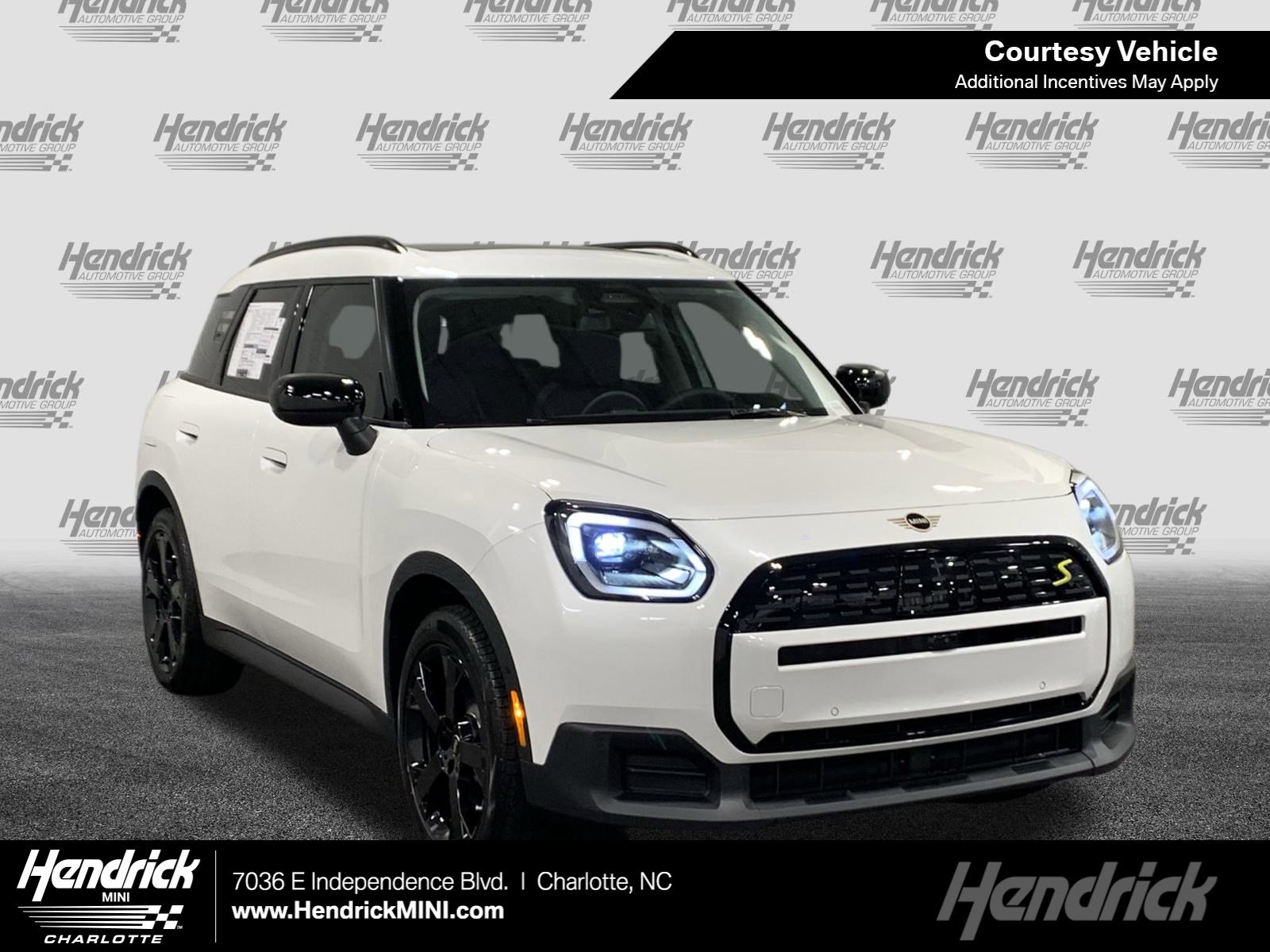 2025 MINI Countryman SE ALL4's photo