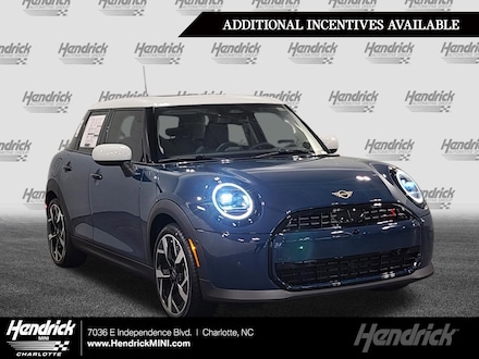 2026 MINI 4 Door Iconic Hatchback