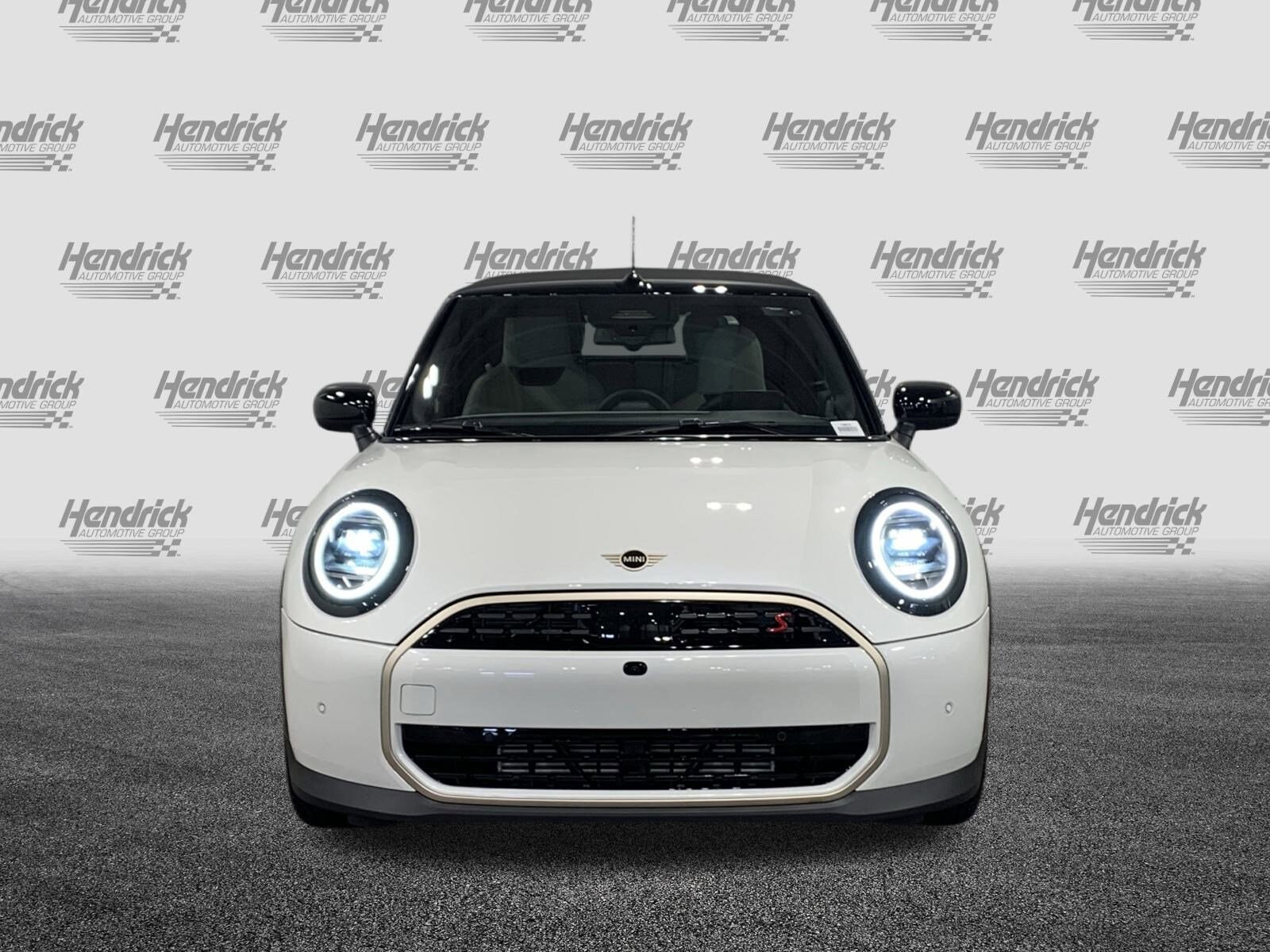 2026 Mini Cooper Iconic Convertible photo 2