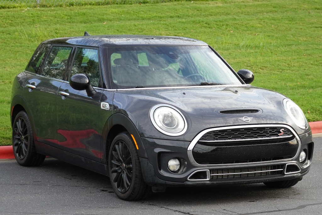 Used 2019 MINI Clubman Cooper S Signature Wagon