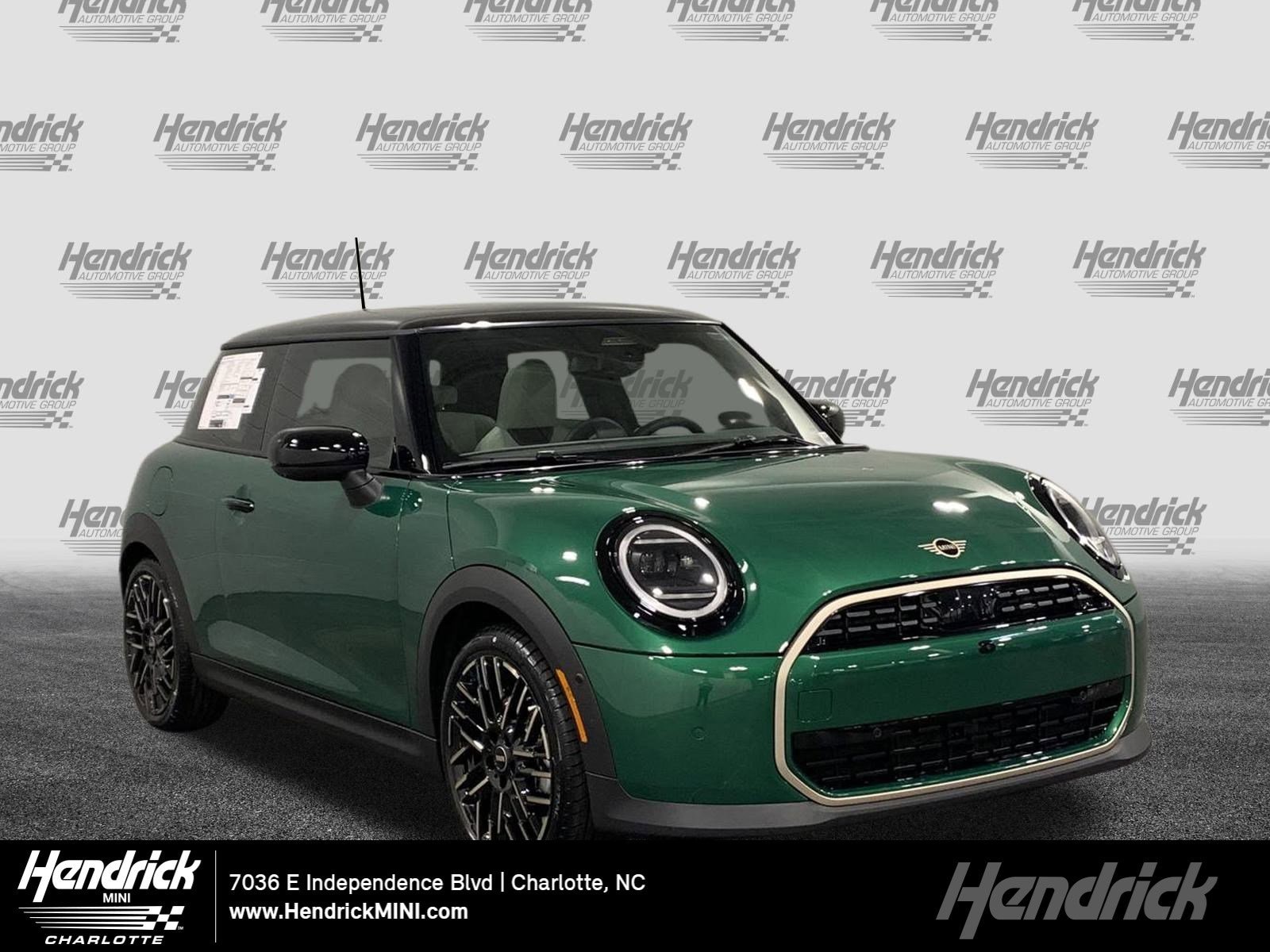 2025 MINI Hardtop 2 Door Iconic