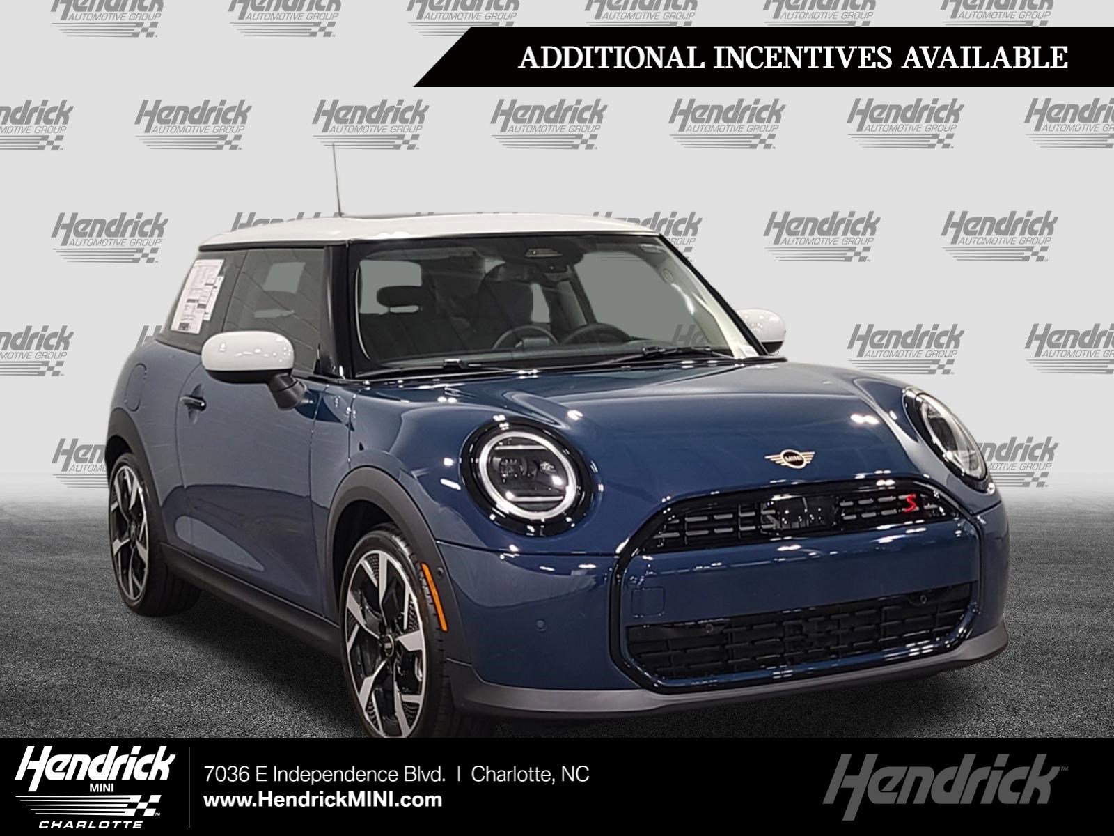 2026 MINI Hardtop Cooper S's photo