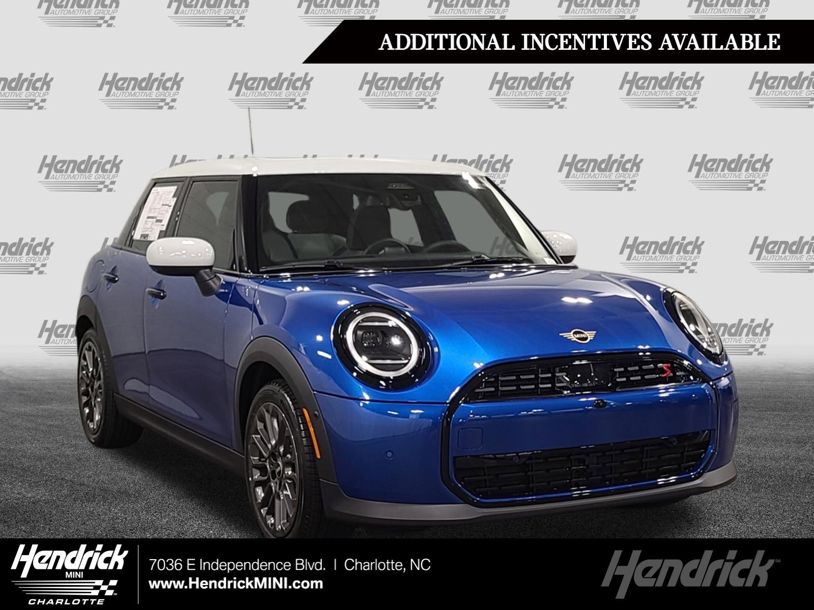 2026 MINI Hardtop Cooper S's photo