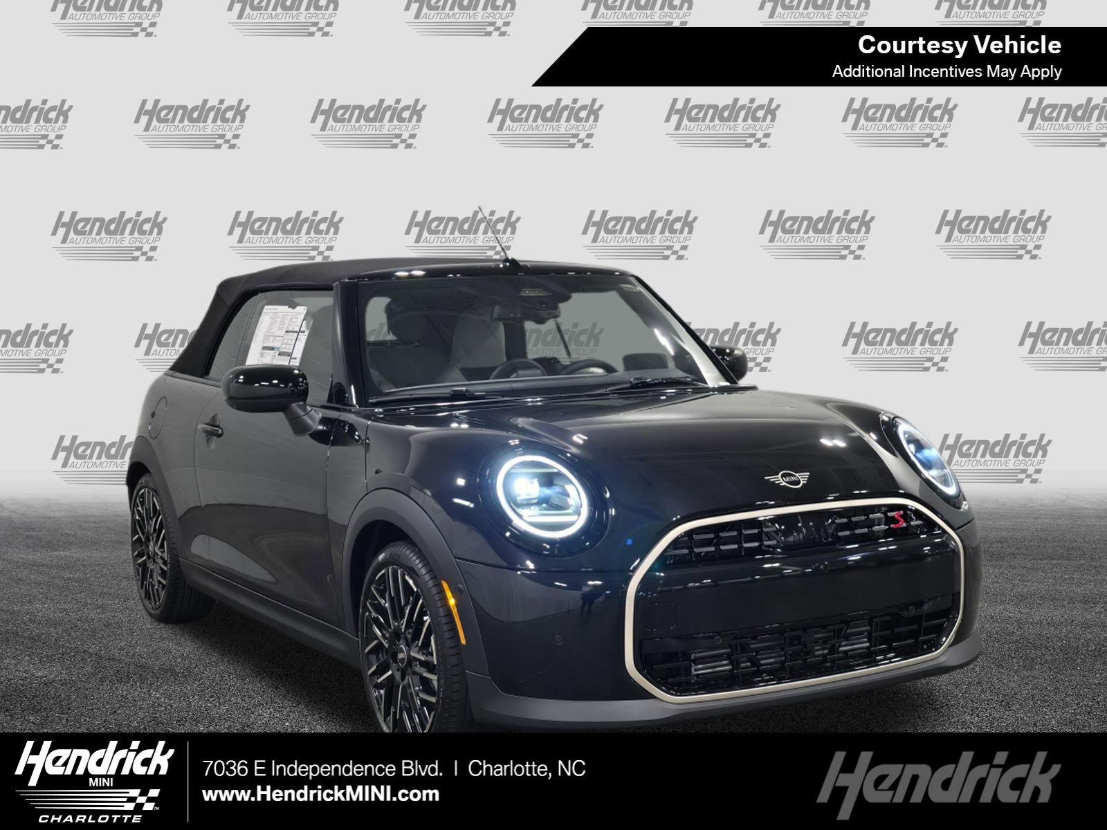 2026 MINI Convertible Cooper S's photo