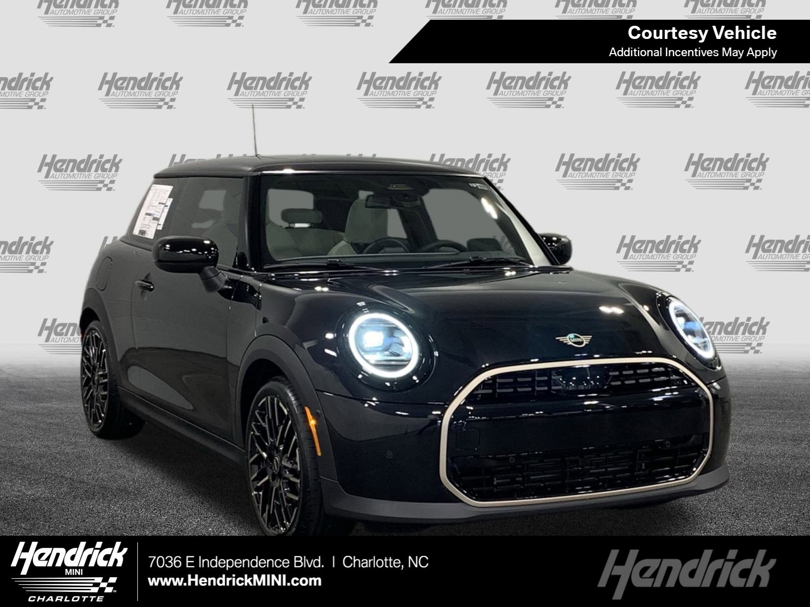 2026 MINI Hardtop's photo