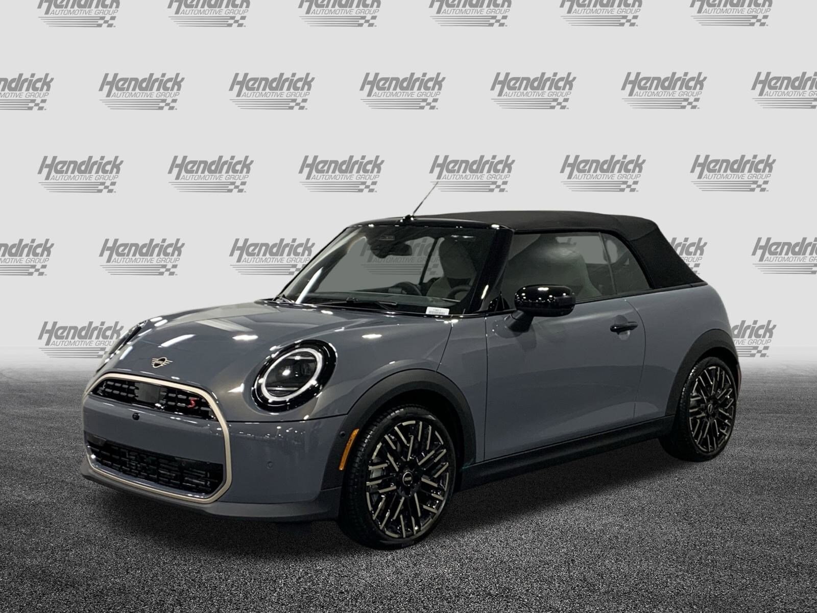 2026 Mini Cooper Convertible Iconic photo 3