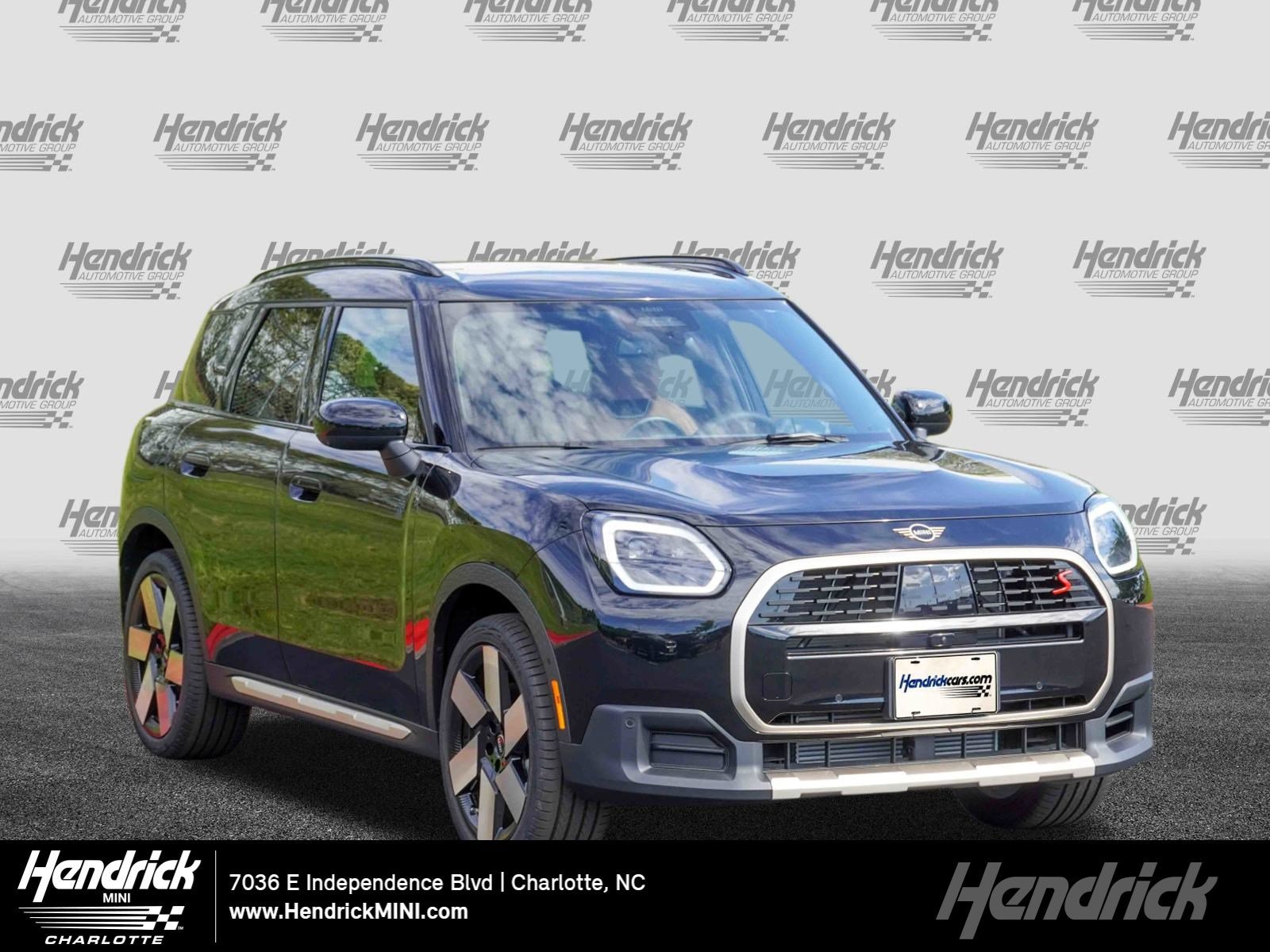 2025 MINI Countryman S's photo