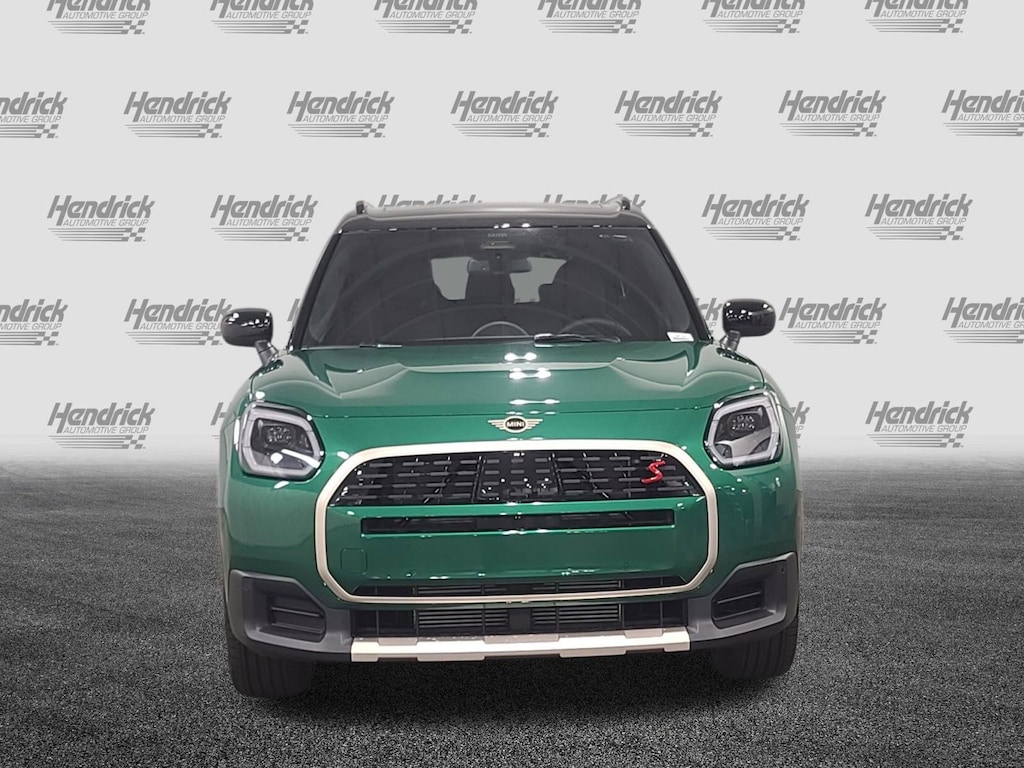 New 2026 MINI Countryman Signature Plus SUV