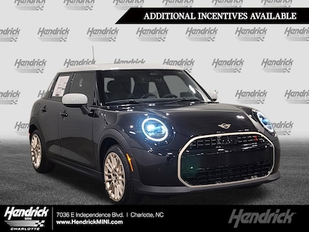 2026 MINI 4 Door Iconic Hatchback