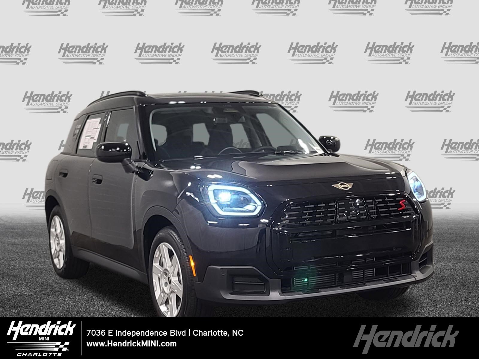 2027 MINI Countryman's photo