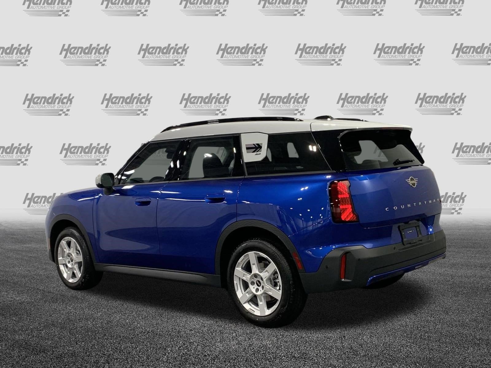 2025 MINI Countryman S photo 4