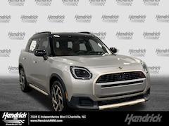 2025 MINI Countryman Signature Plus SUV