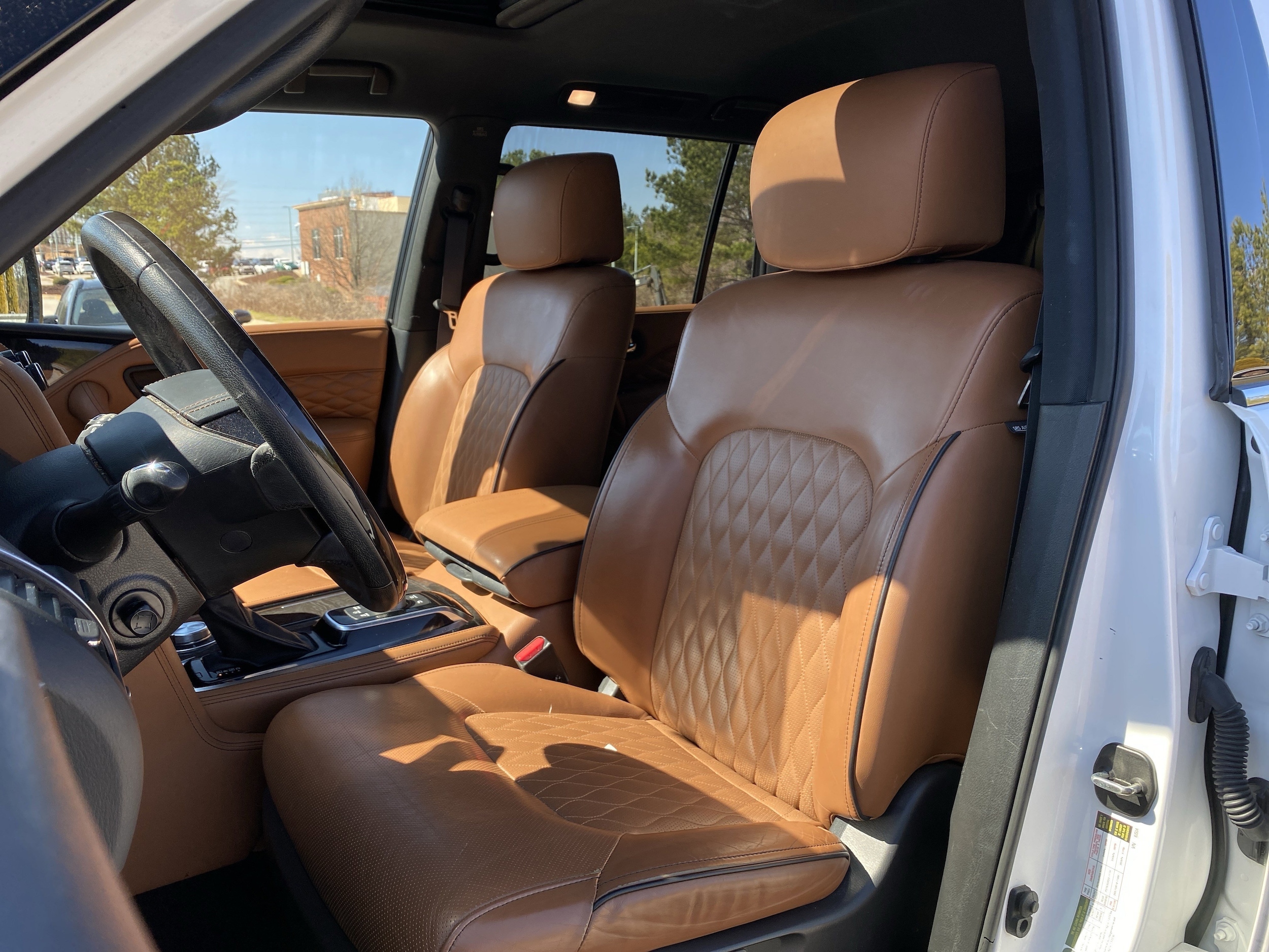 2023 INFINITI QX80 SENSORY photo 5