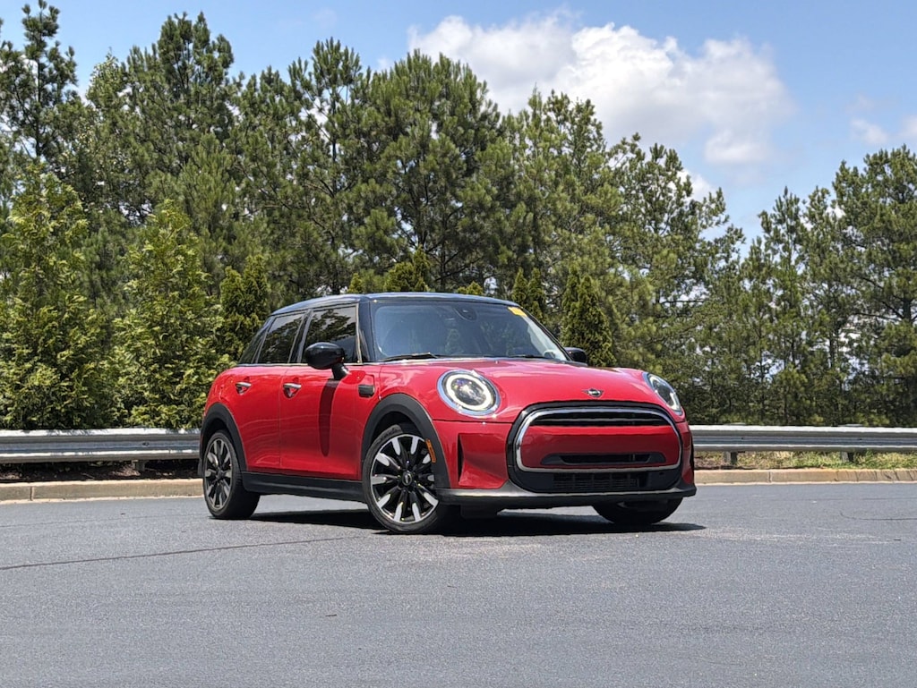 Used 2022 MINI Hardtop 4 Door Cooper Hatchback