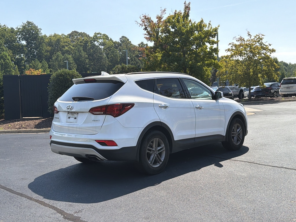 Used 2017 Hyundai Santa Fe Sport 2.4L SUV