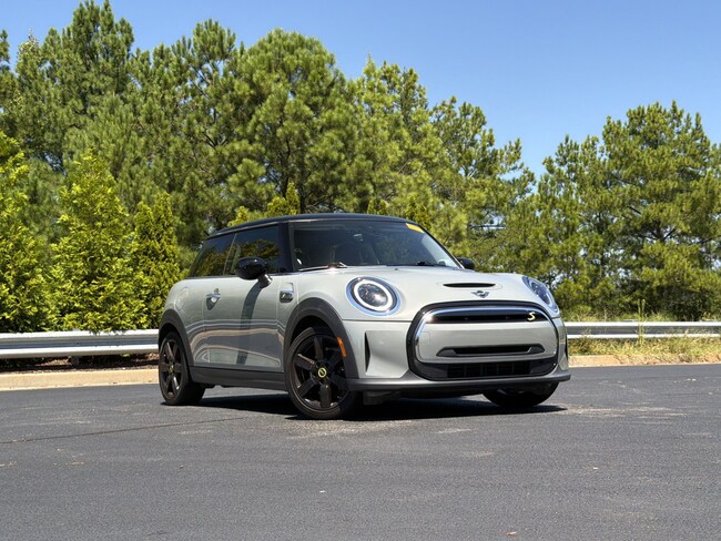 2023 MINI Hardtop 2 Door Cooper SE Hatchback