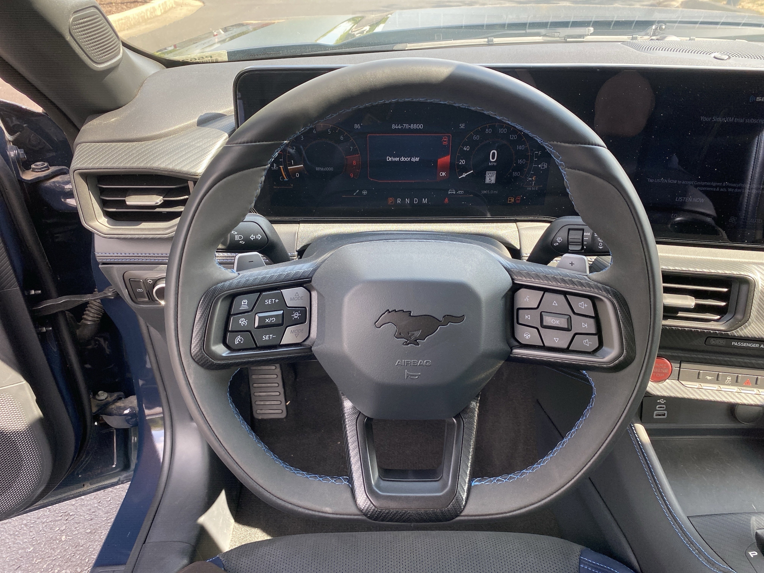 2025 Ford Mustang Dark Horse photo 3