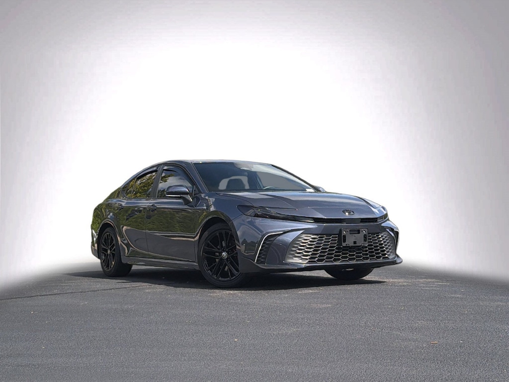 Used 2026 Toyota Camry SE Sedan
