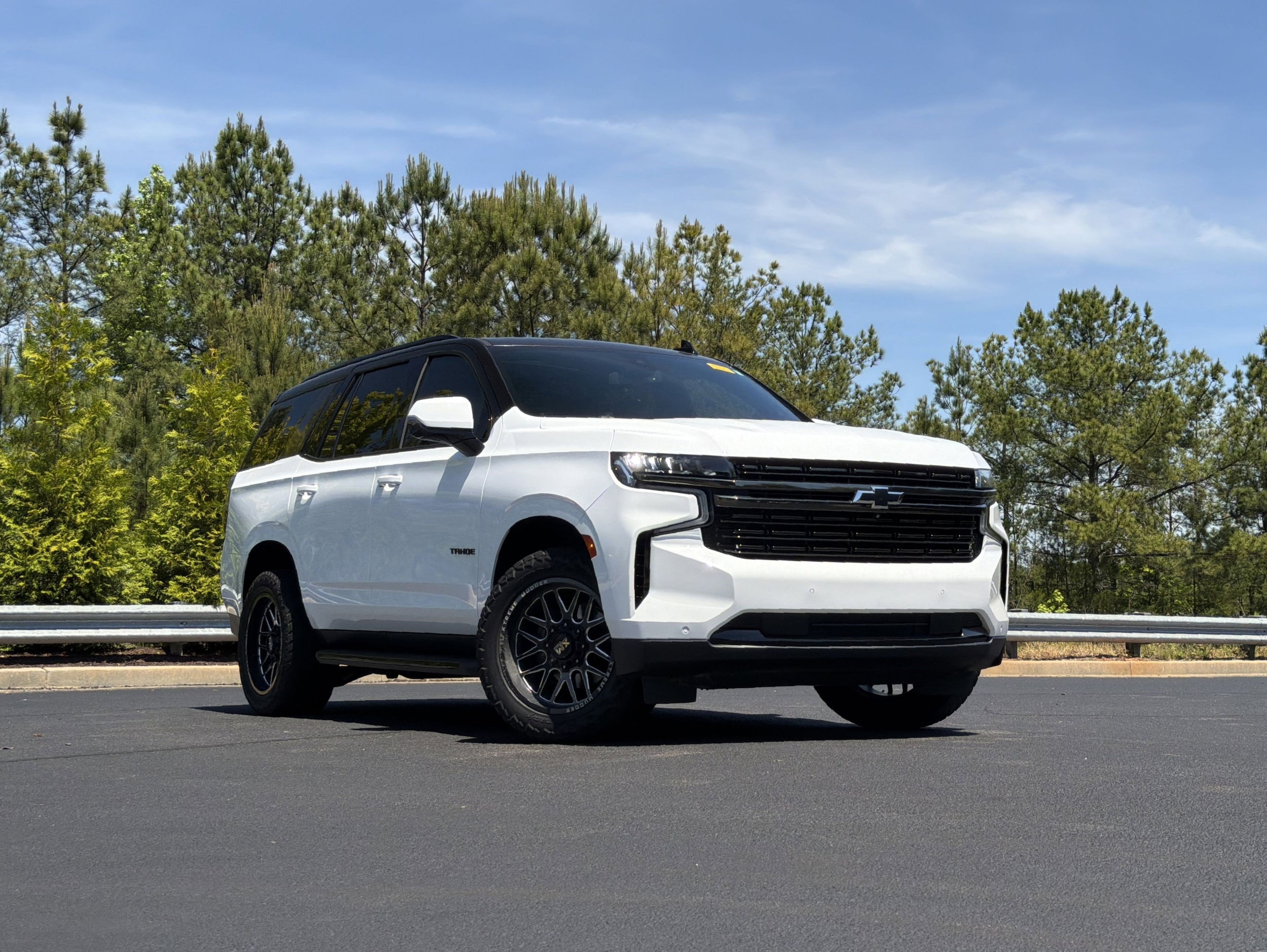 2021 Chevrolet Tahoe RST photo 2