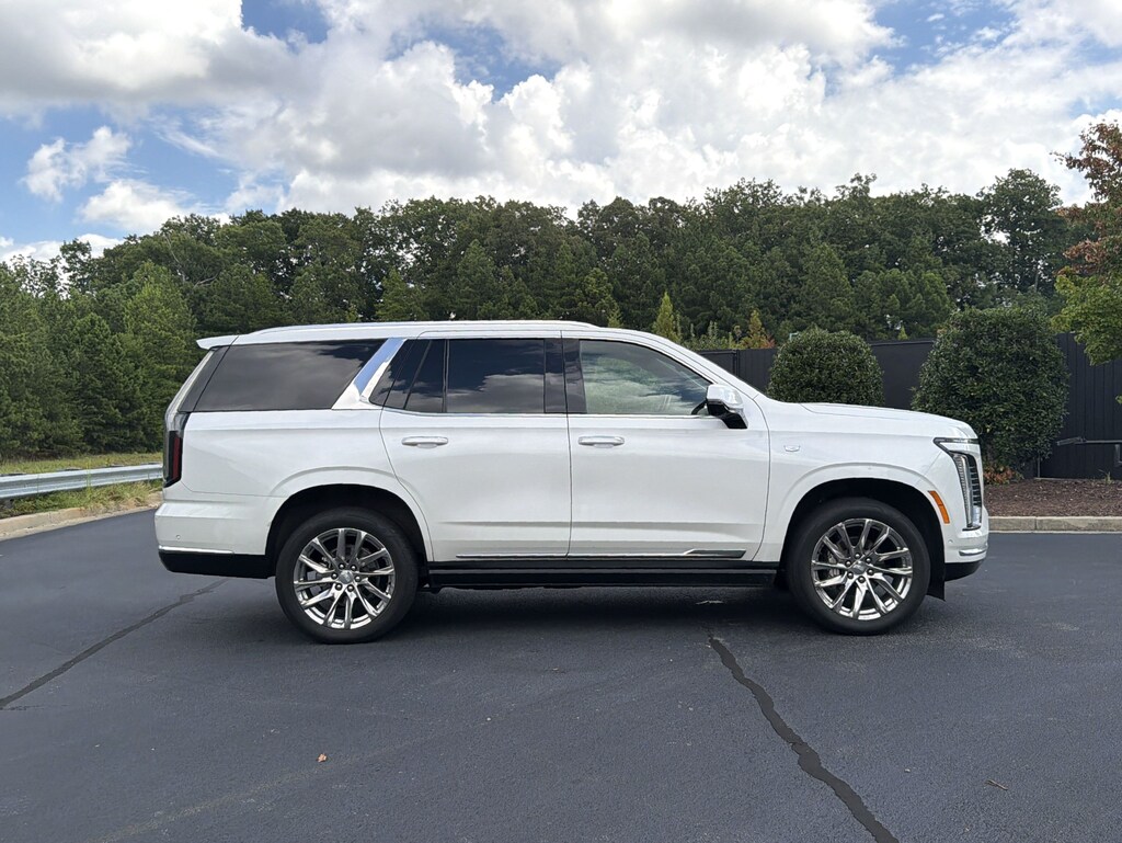 Used 2025 CADILLAC Escalade 4WD Premium Luxury SUV