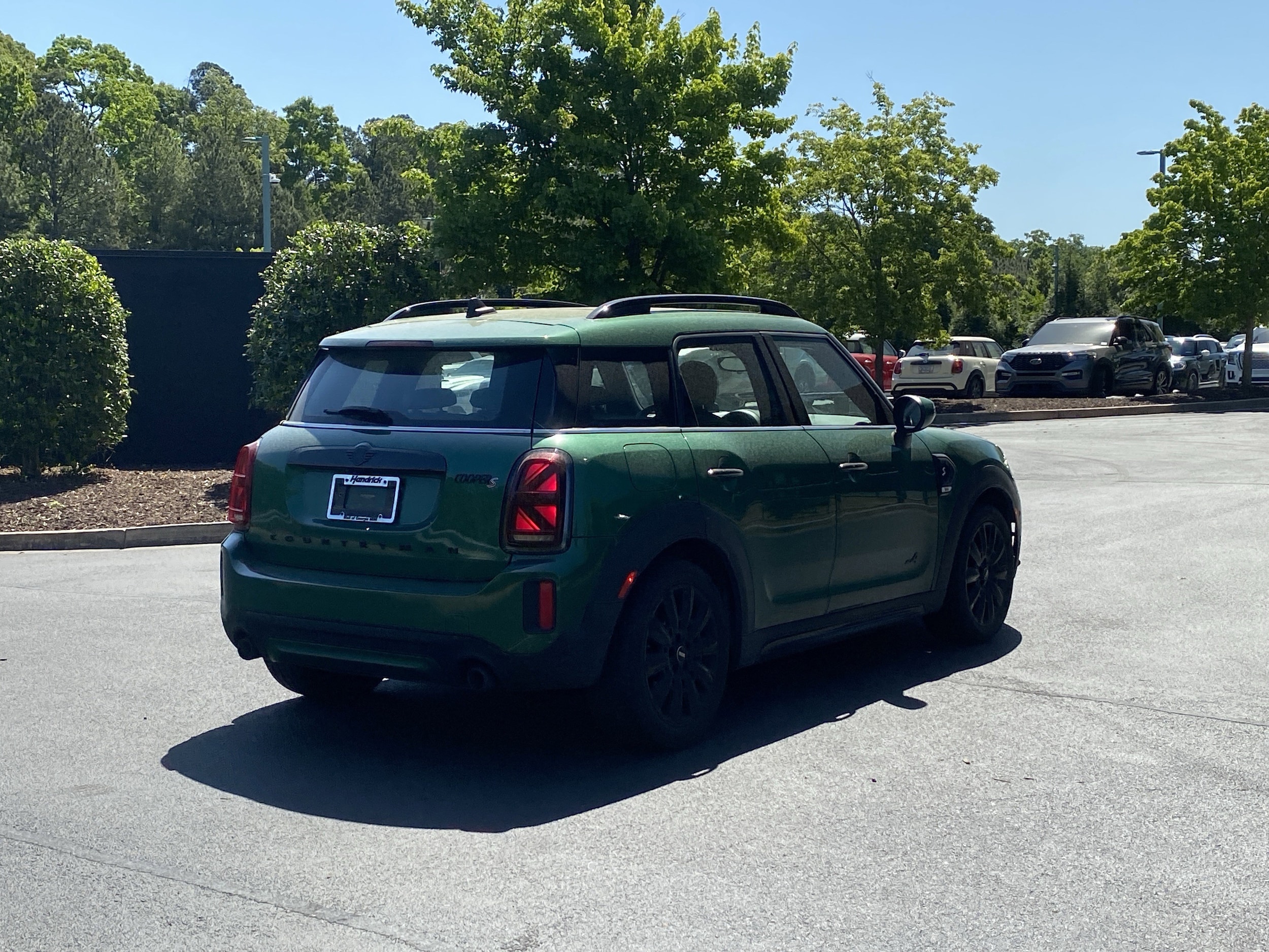 2024 MINI Countryman Cooper S photo 2