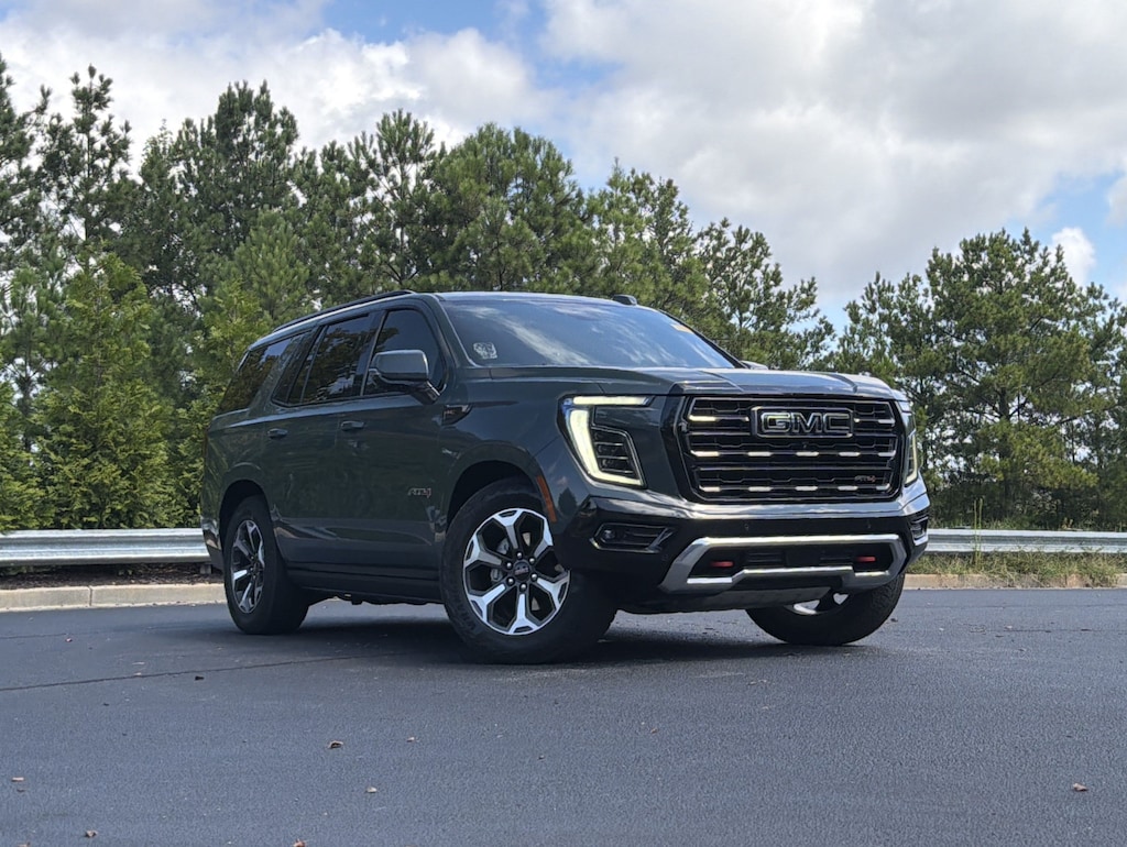 Used 2025 GMC Yukon AT4 Ultimate SUV