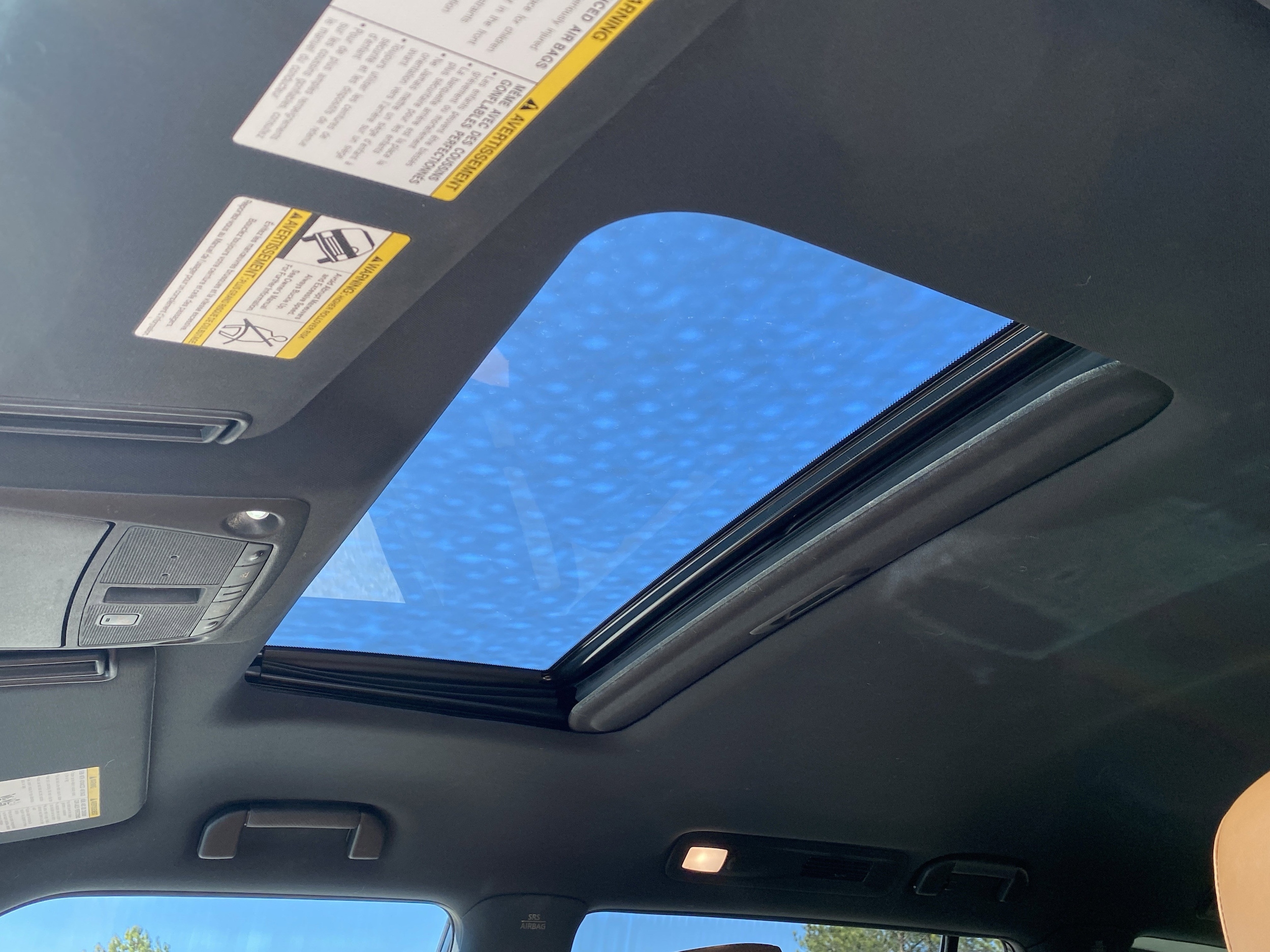 2023 INFINITI QX80 SENSORY photo 6