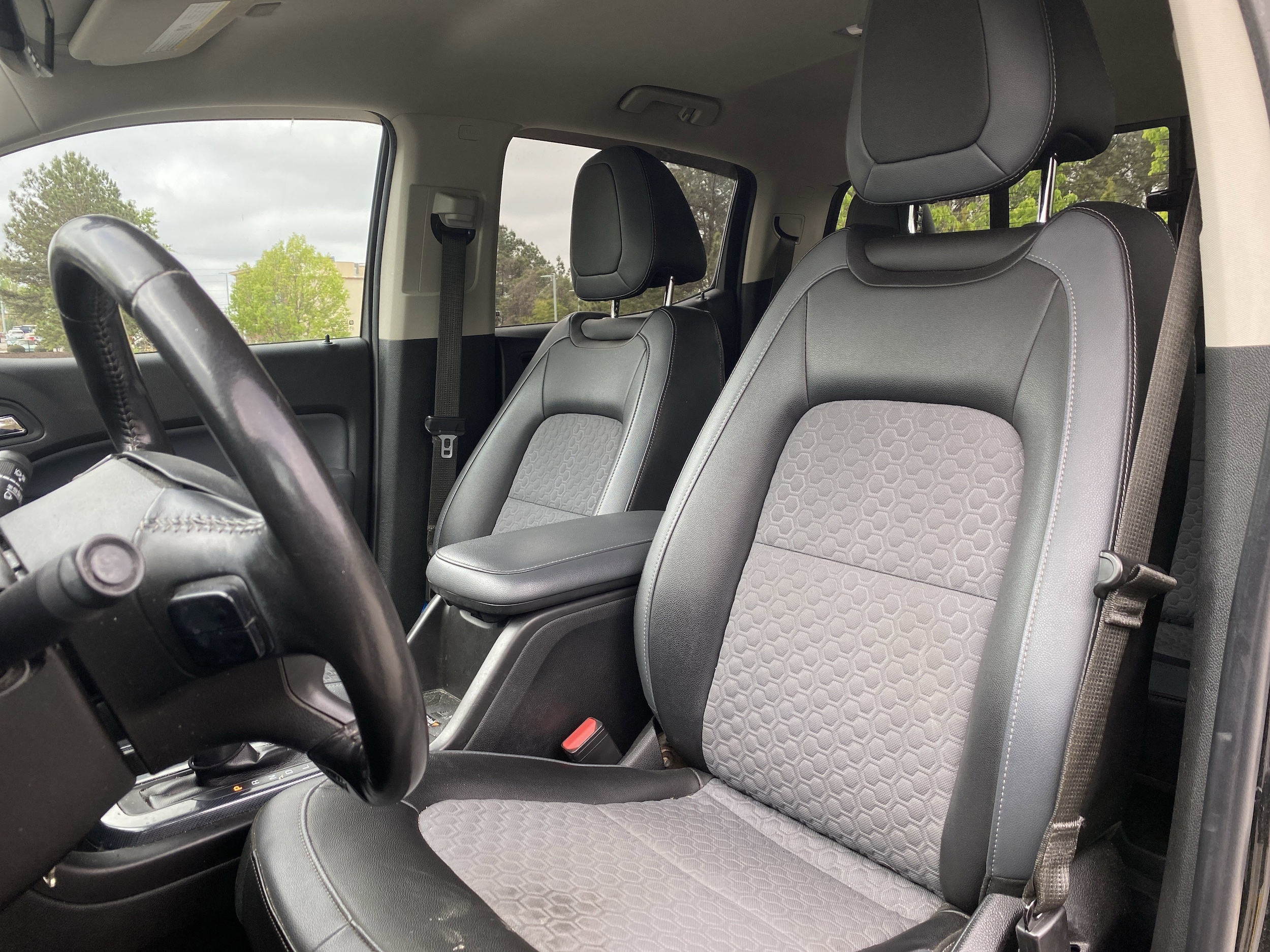 2019 Chevrolet Colorado 4WD Z71 photo 6