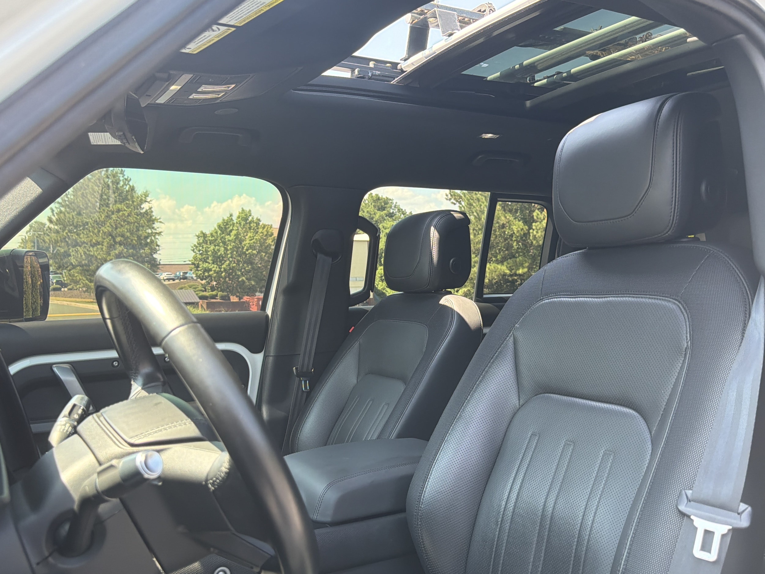2022 Land Rover Defender X-Dynamic HSE