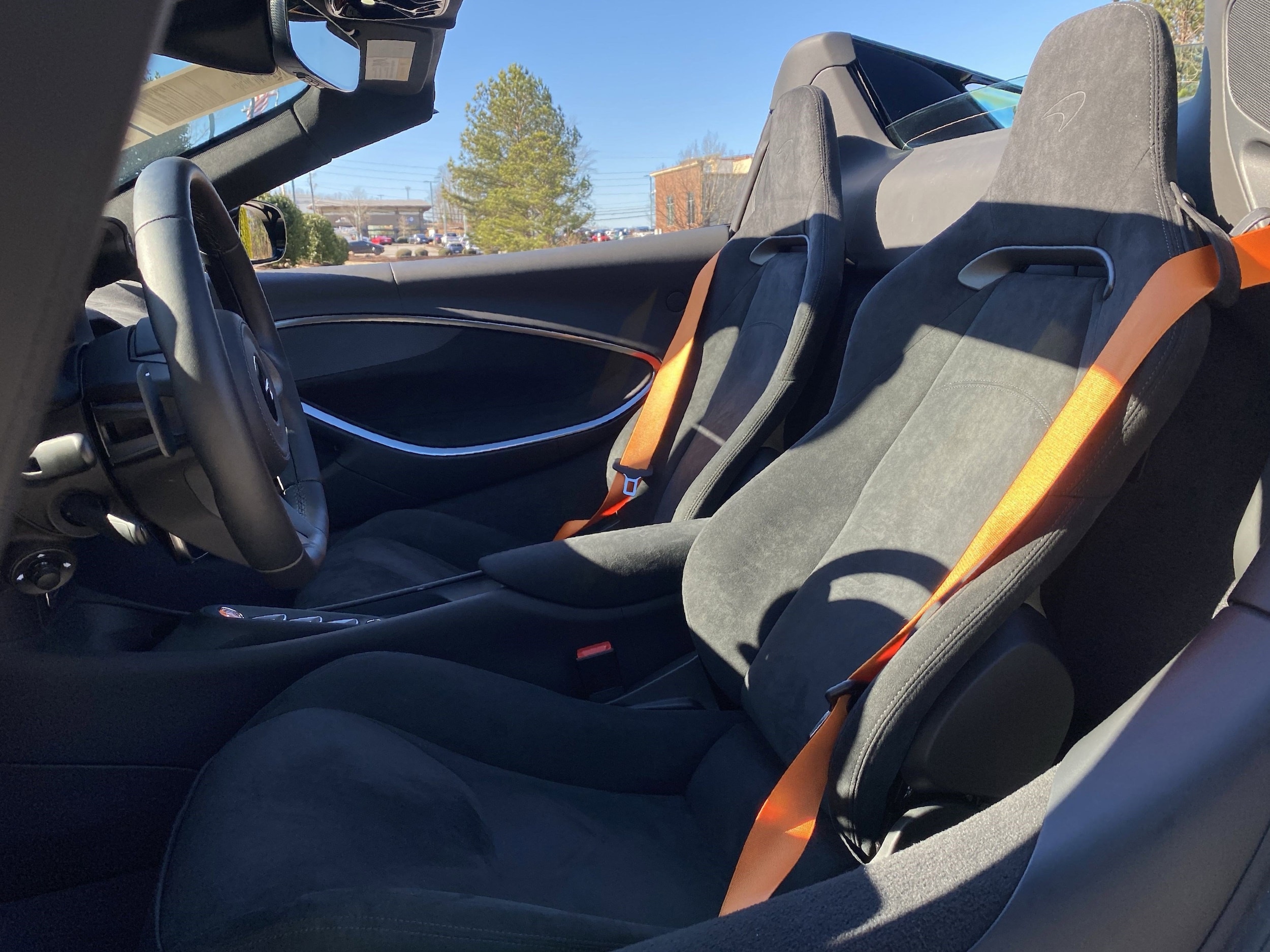 2025 Mclaren Artura TechLux photo 6