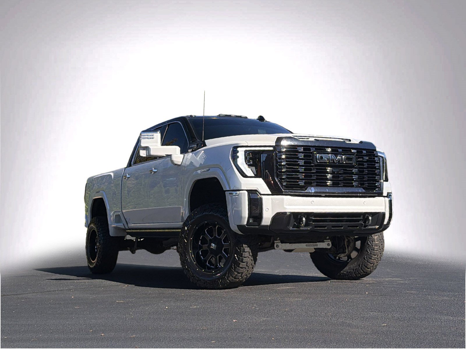 Used 2024 GMC Sierra 2500HD Denali Ultimate Pickup