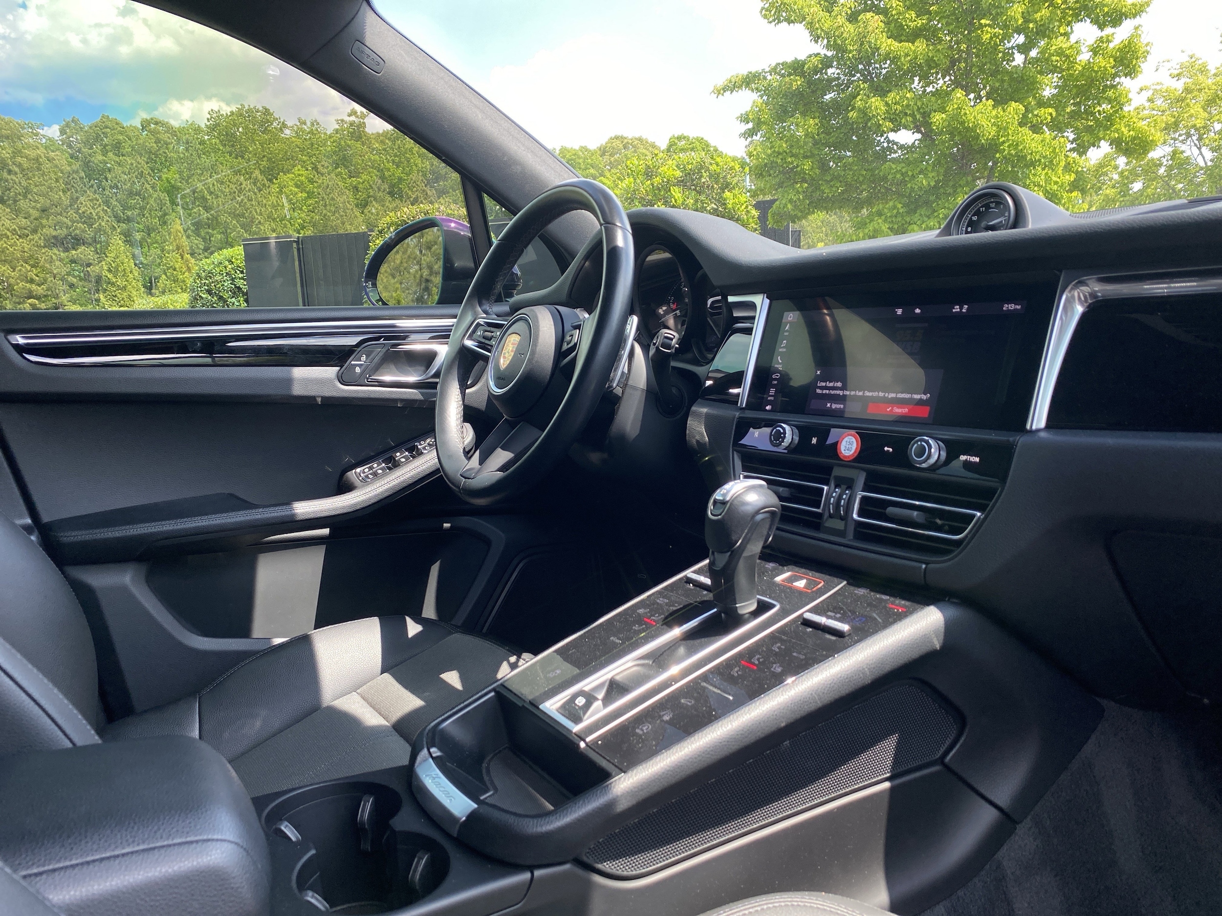 2023 Porsche Macan photo 4