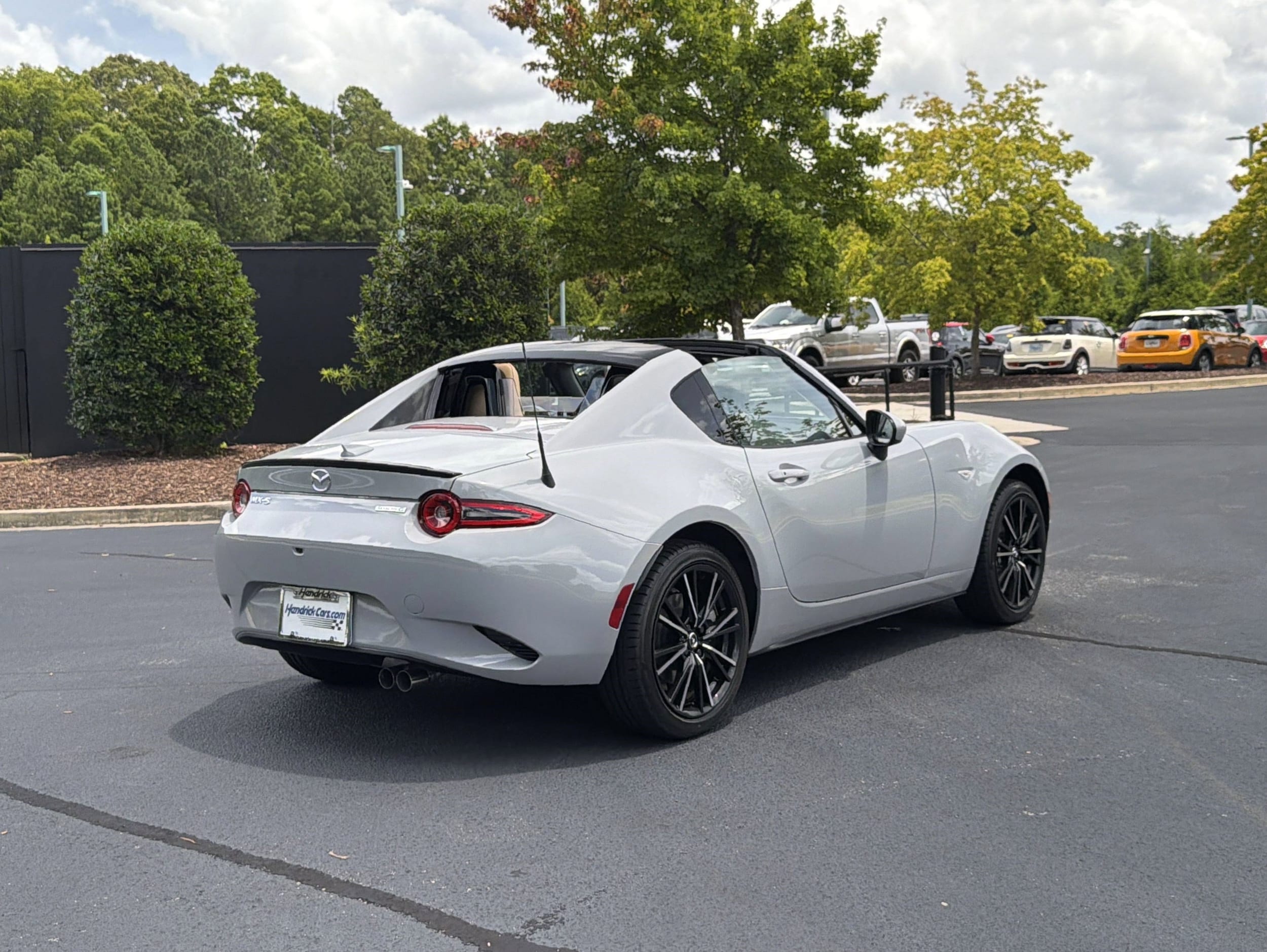 Mazda MX-5 Miata RF Grand Touring