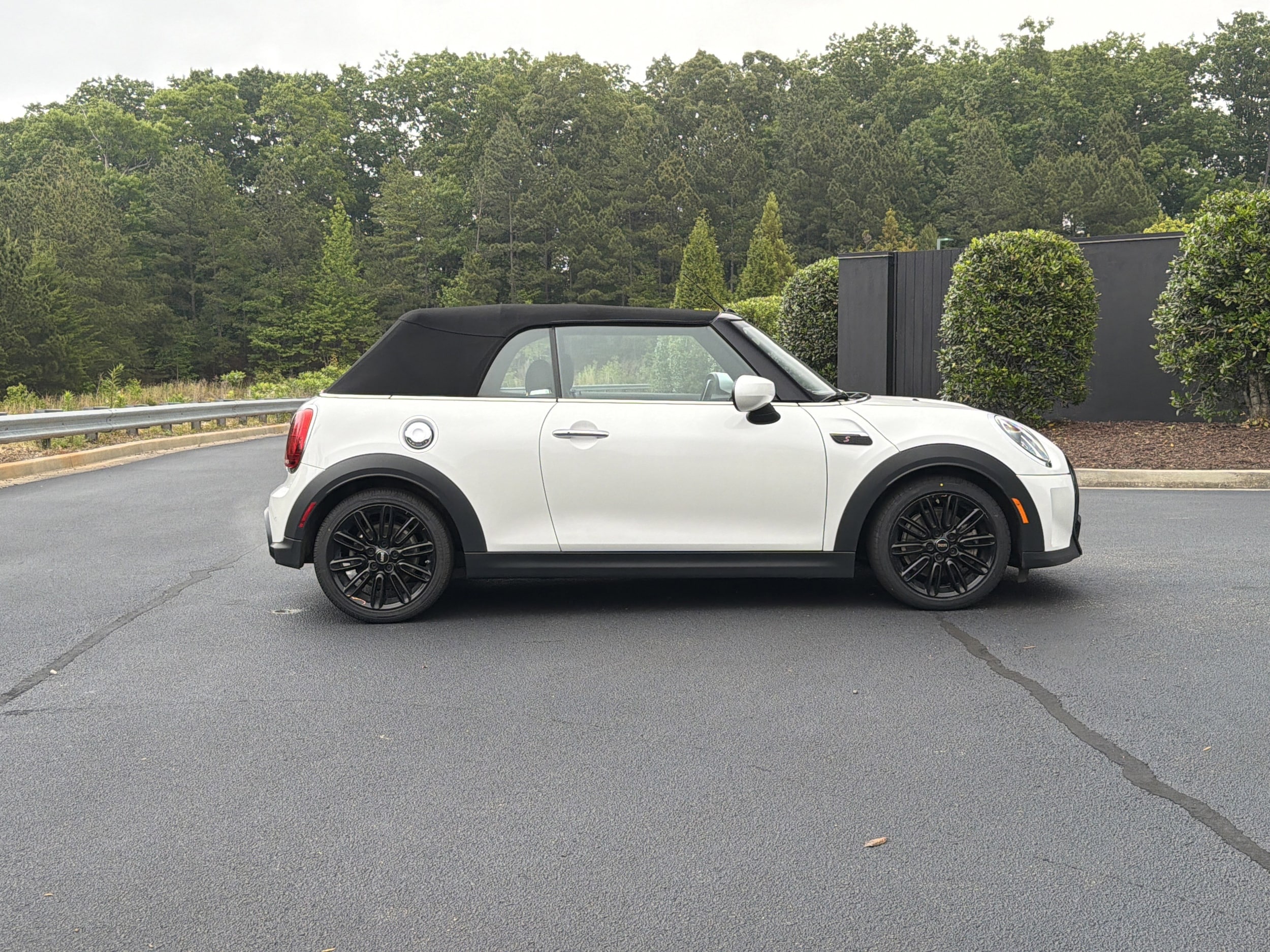 2024 MINI Convertible Cooper S photo 4