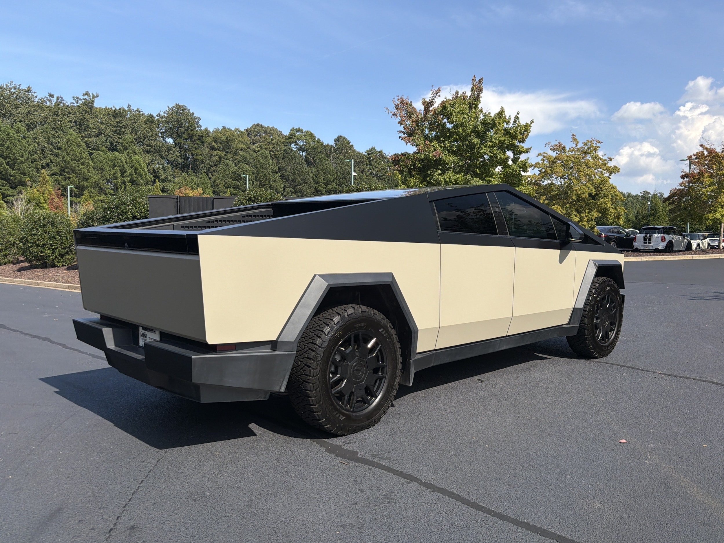 2024 Tesla Cybertruck