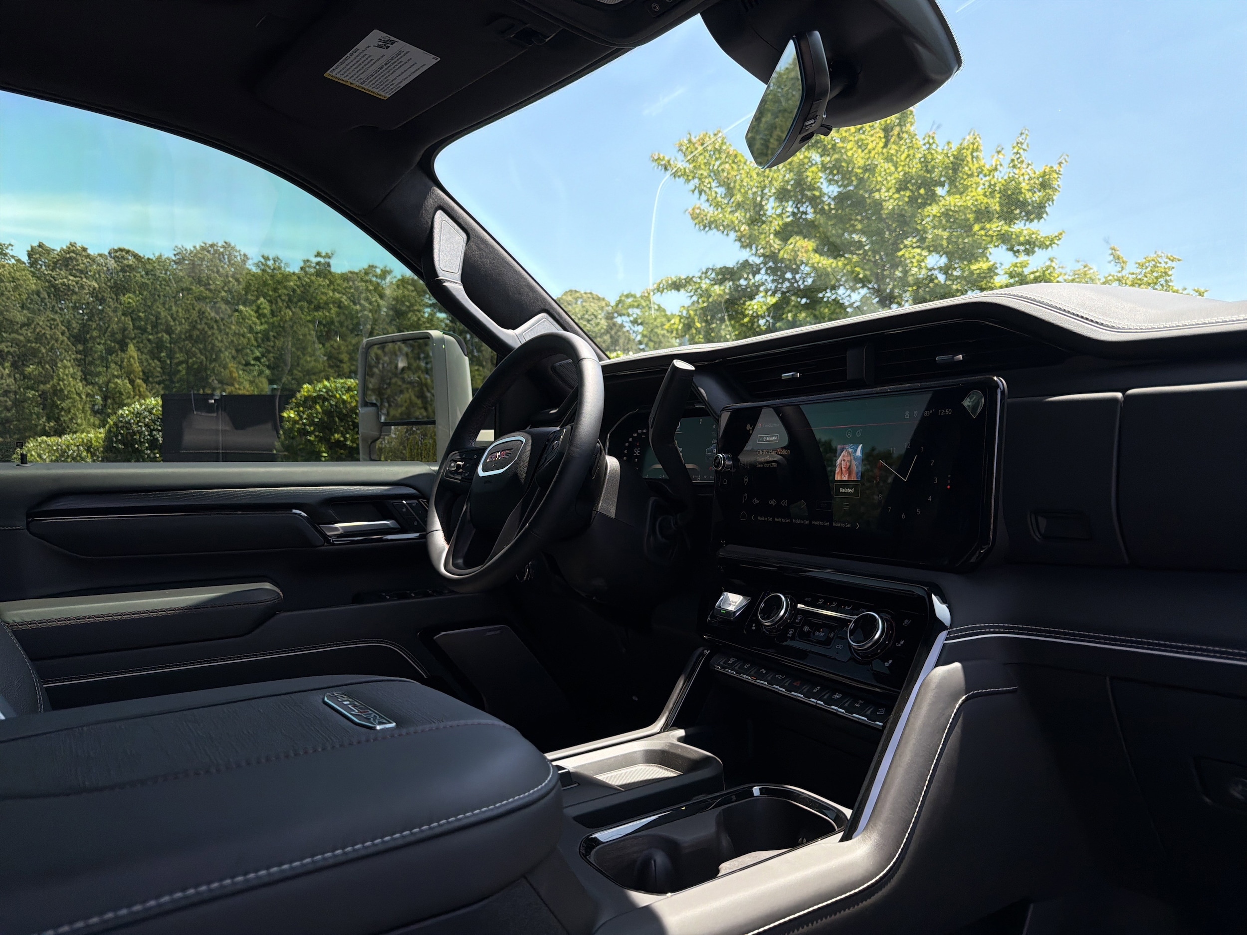 2026 GMC Sierra 2500HD AT4X photo 5