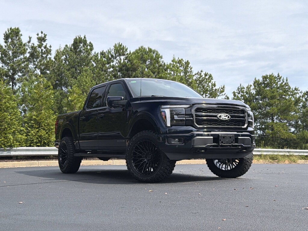 Used 2025 Ford F-150 LARIAT Pickup