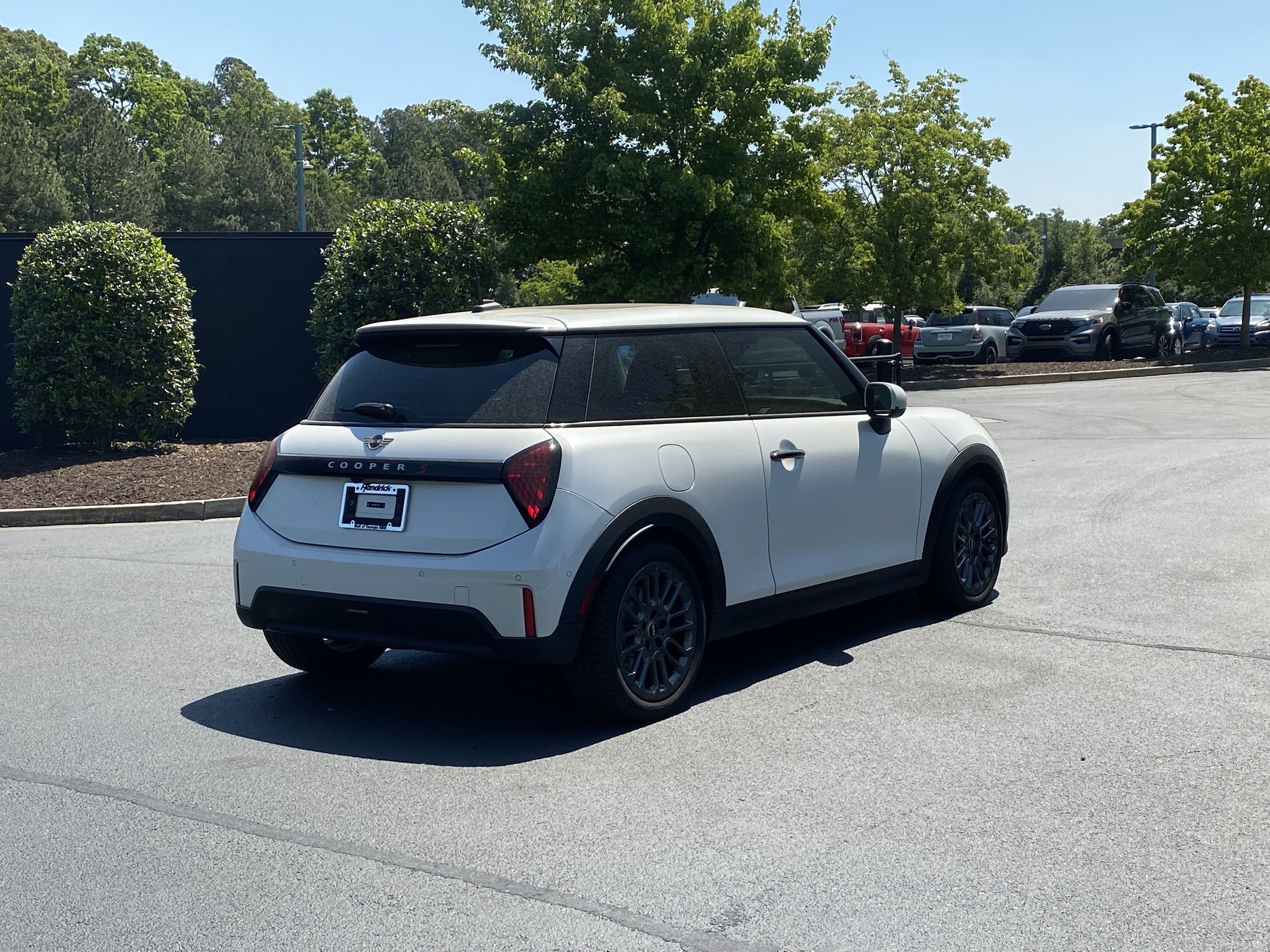 2025 MINI Hardtop 2 Door Cooper S photo 2