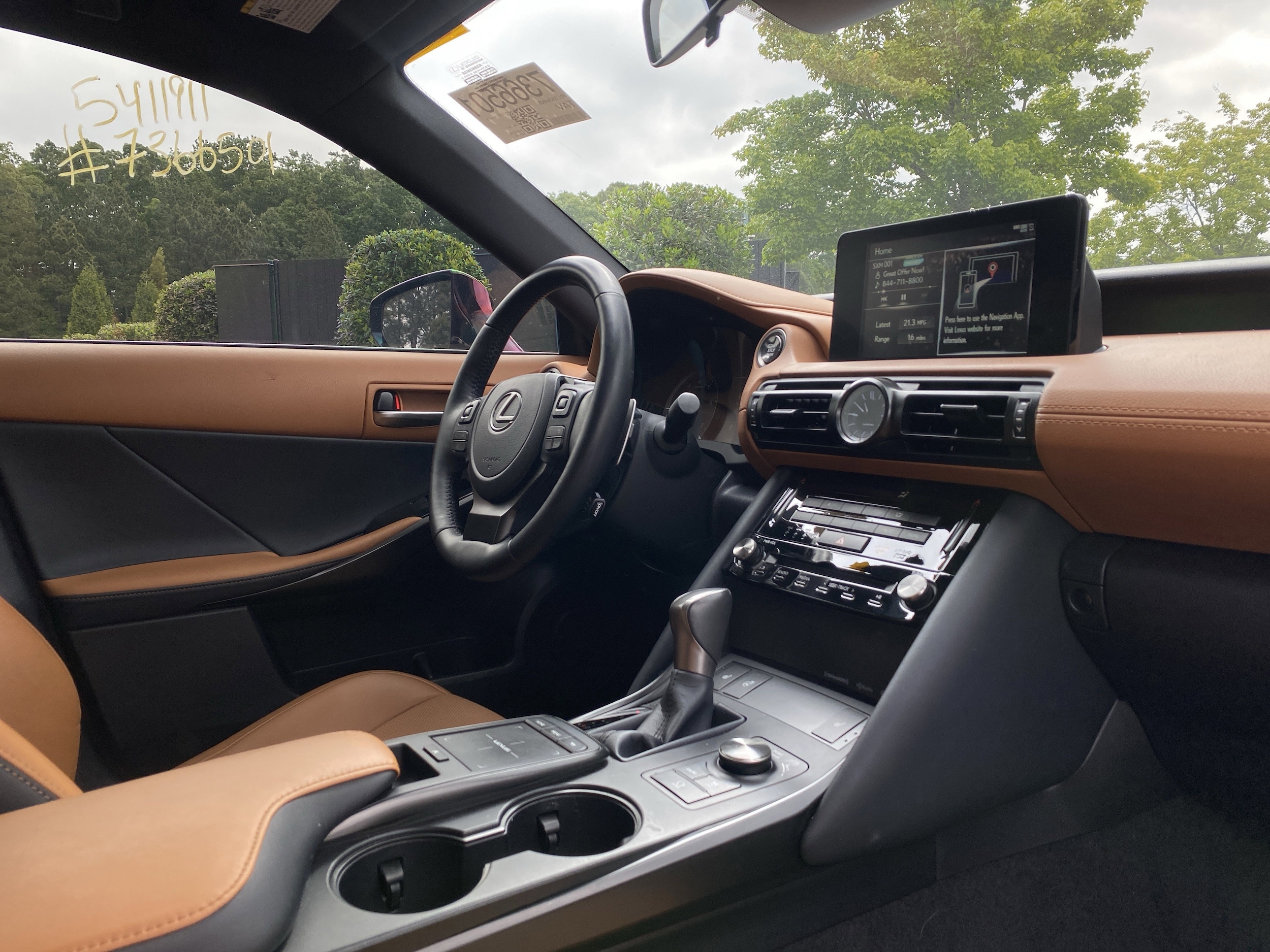 2025 LEXUS IS IS 350 F SPORT Design photo 4