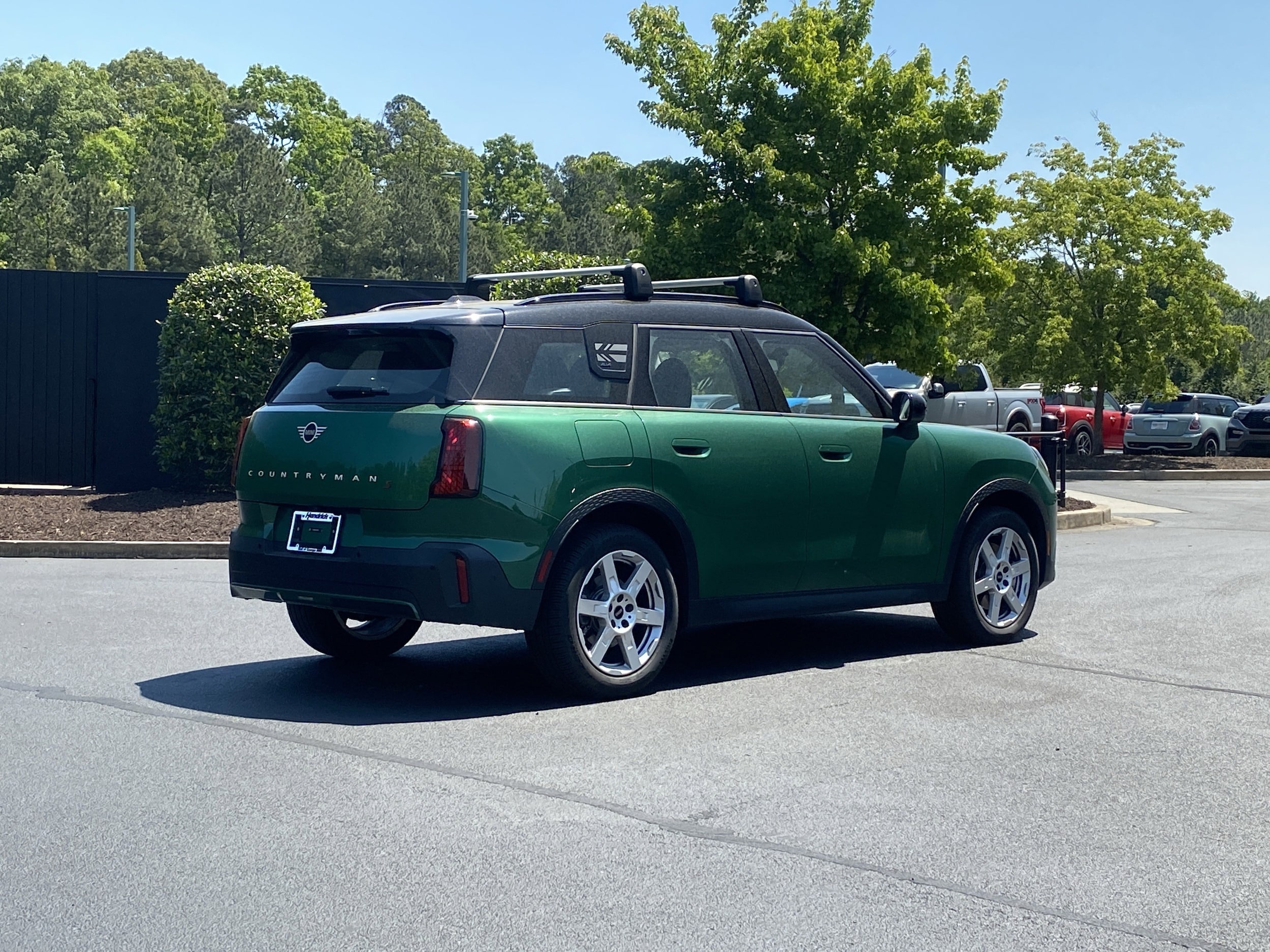 2025 MINI Countryman S photo 3