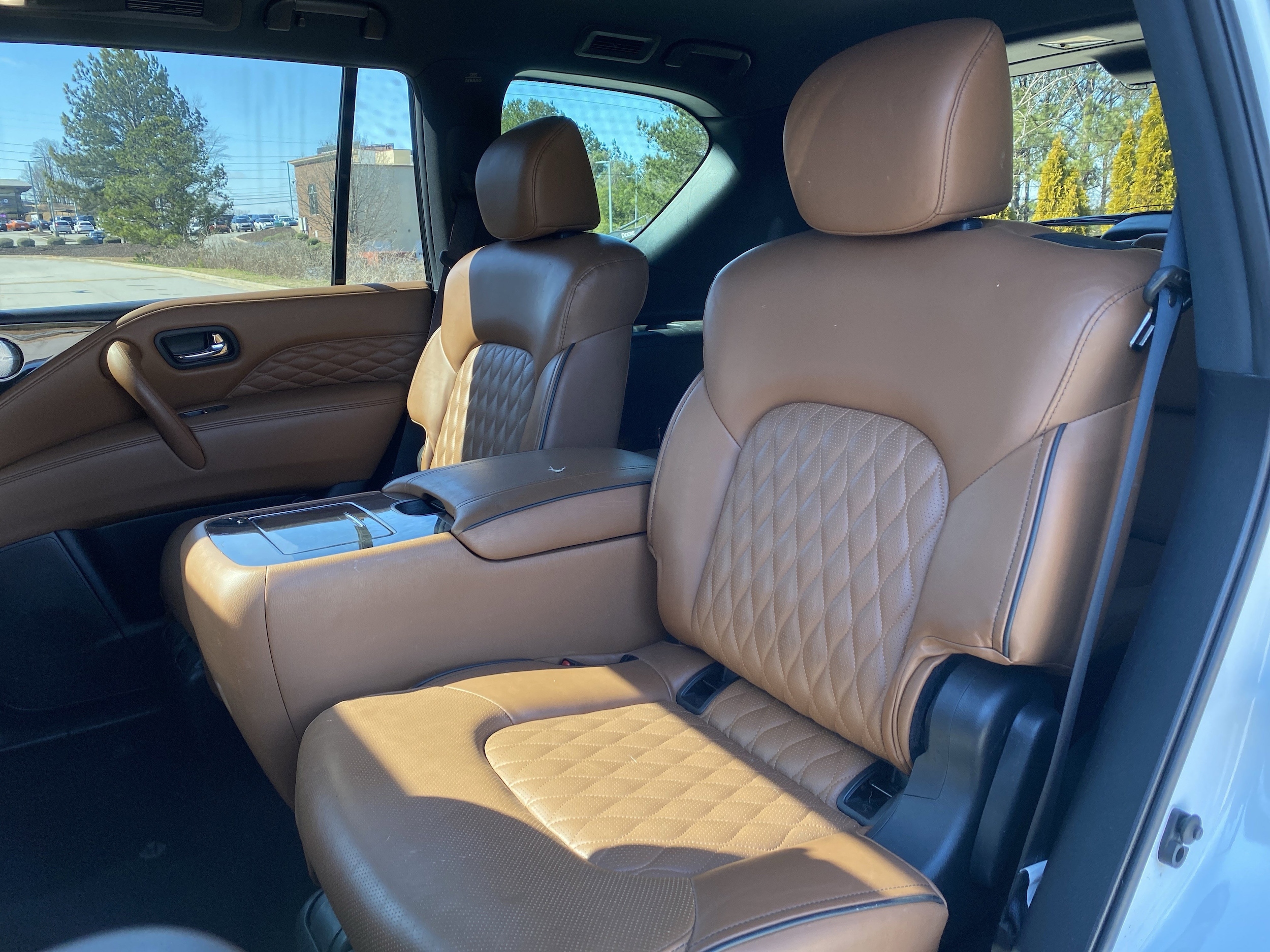 2023 INFINITI QX80 SENSORY photo 3