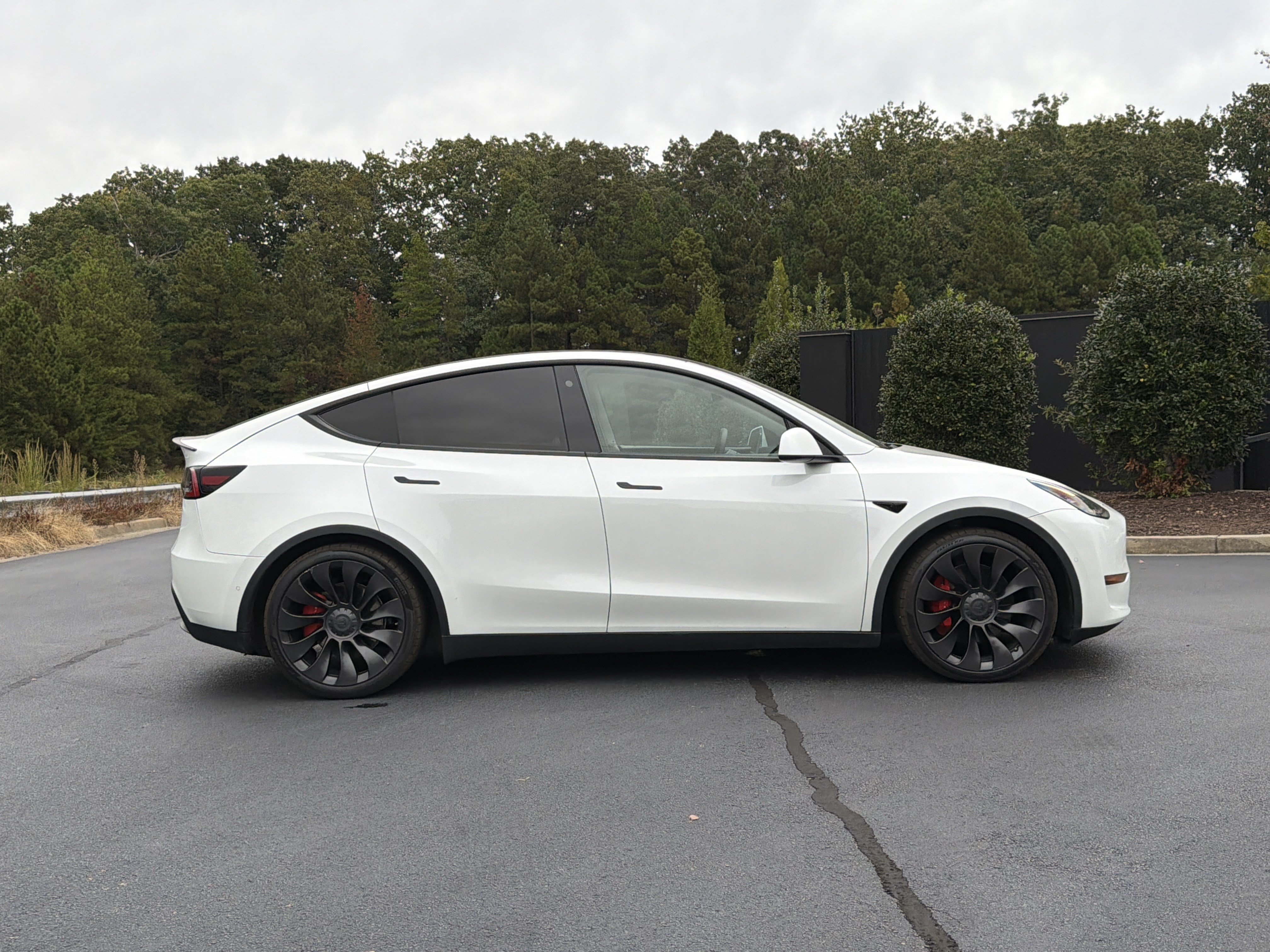 Used 2022 Tesla Model Y Performance SUV