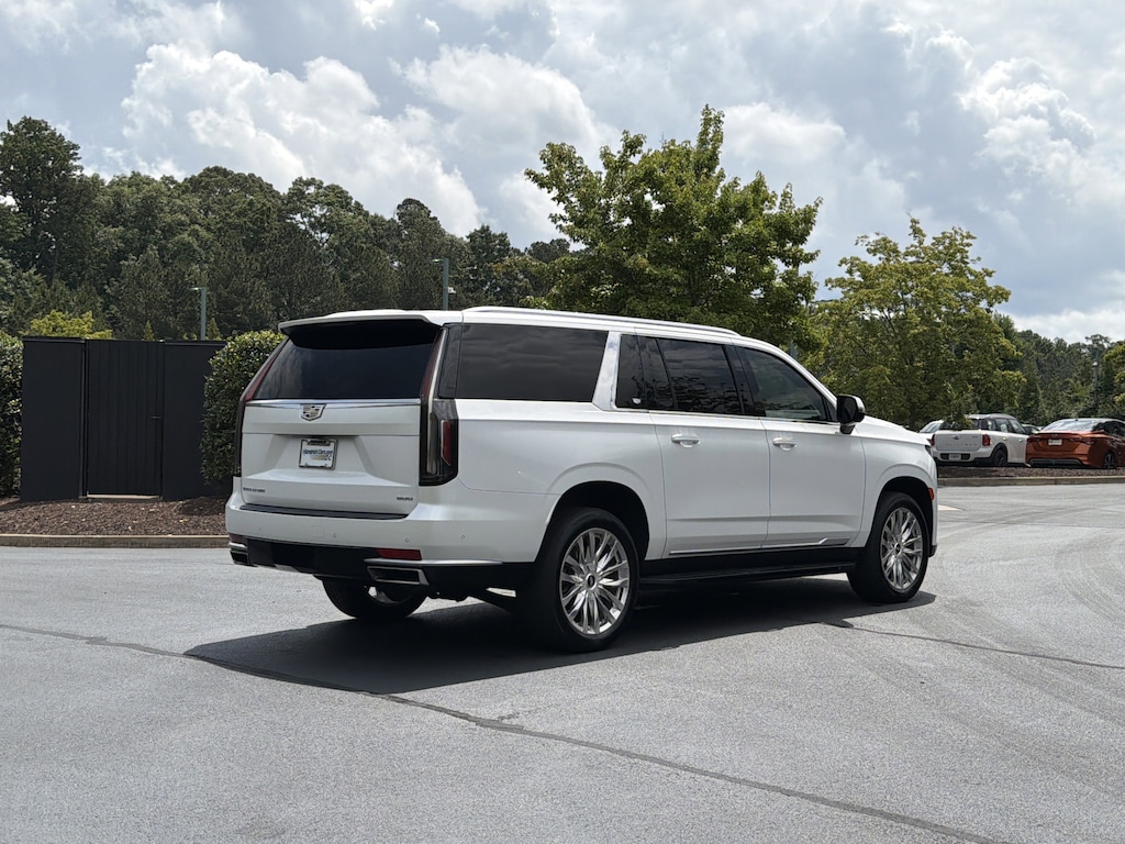 Used 2023 CADILLAC Escalade ESV 4WD Premium Luxury SUV