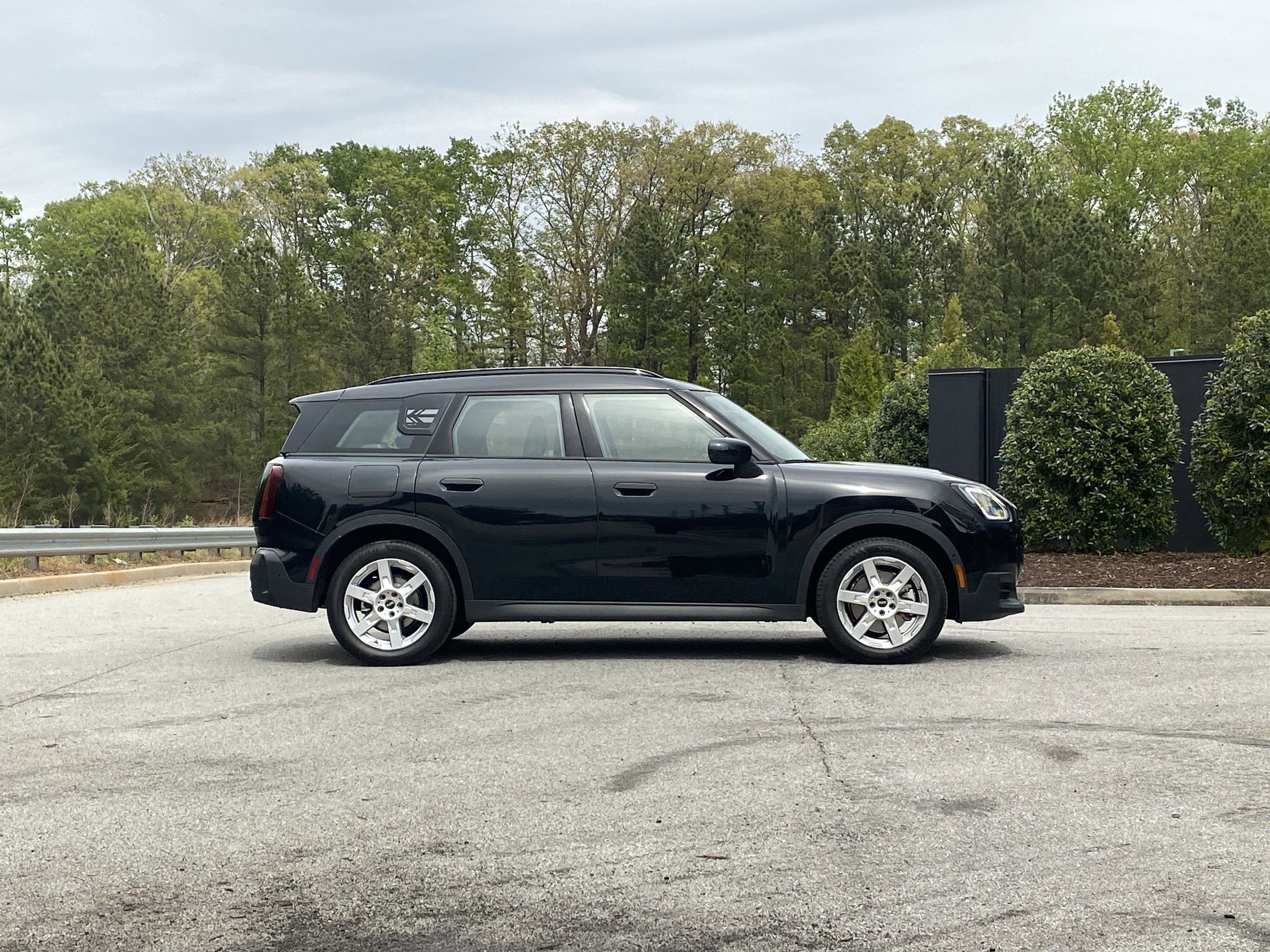 2025 MINI Countryman S photo 4