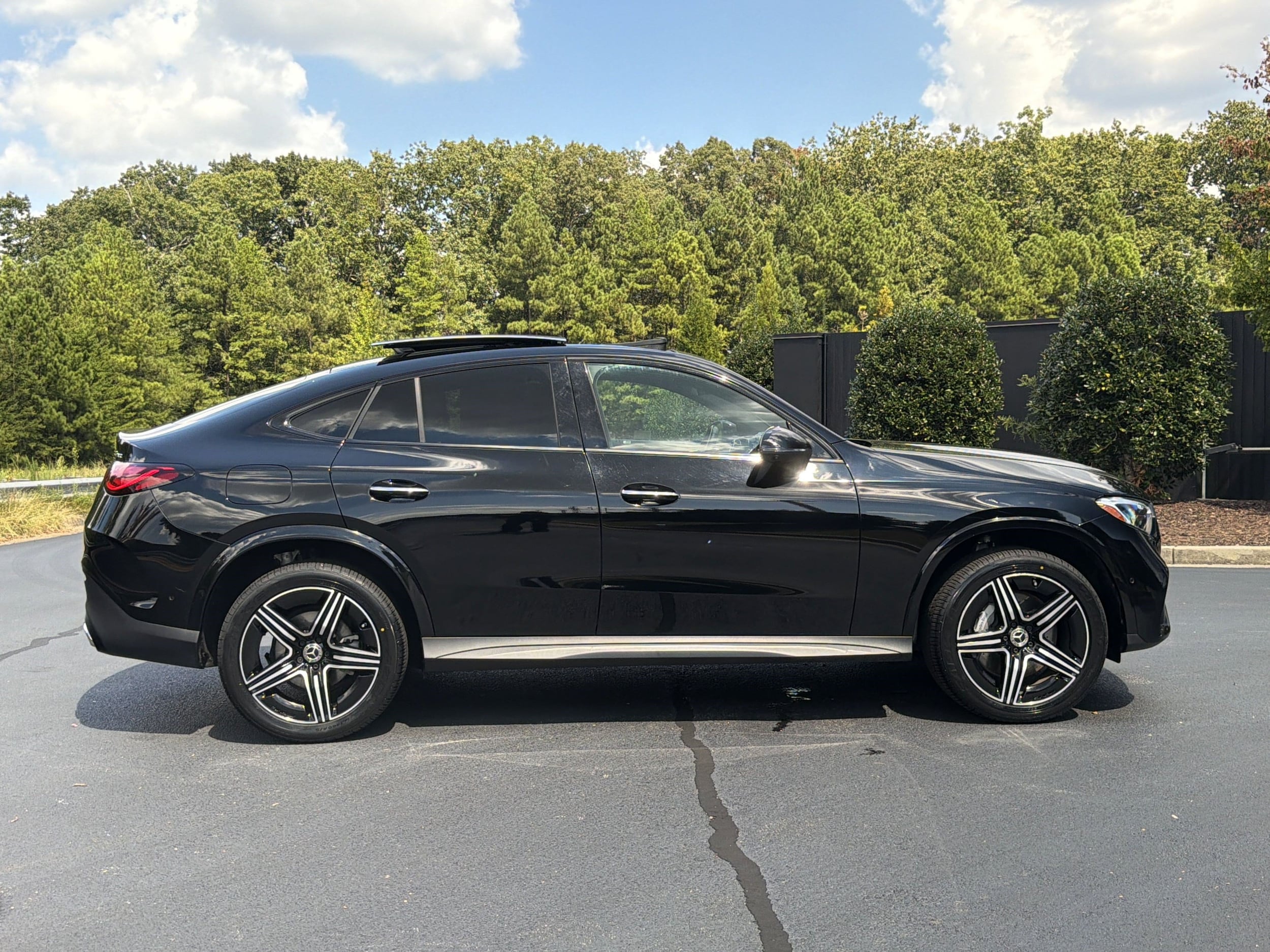 2024 Mercedes-Benz GLC 300
