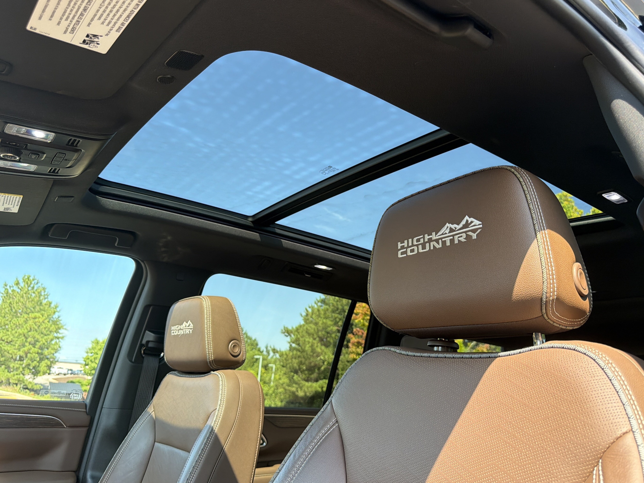 2022 Chevrolet Suburban High Country