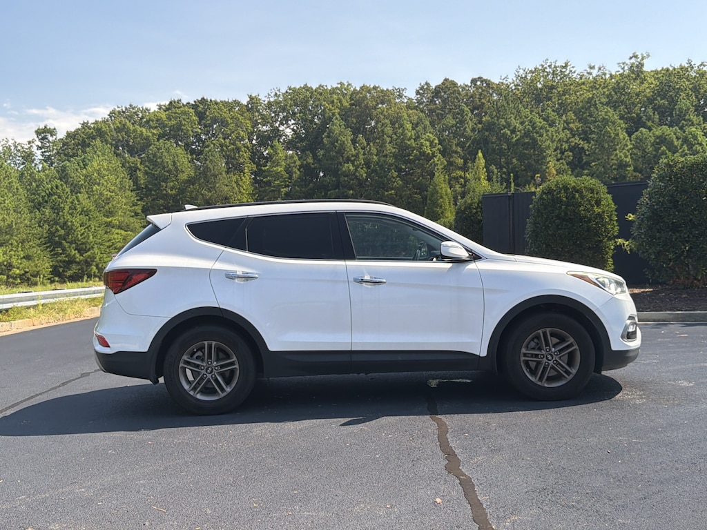 Used 2017 Hyundai Santa Fe Sport 2.4L SUV