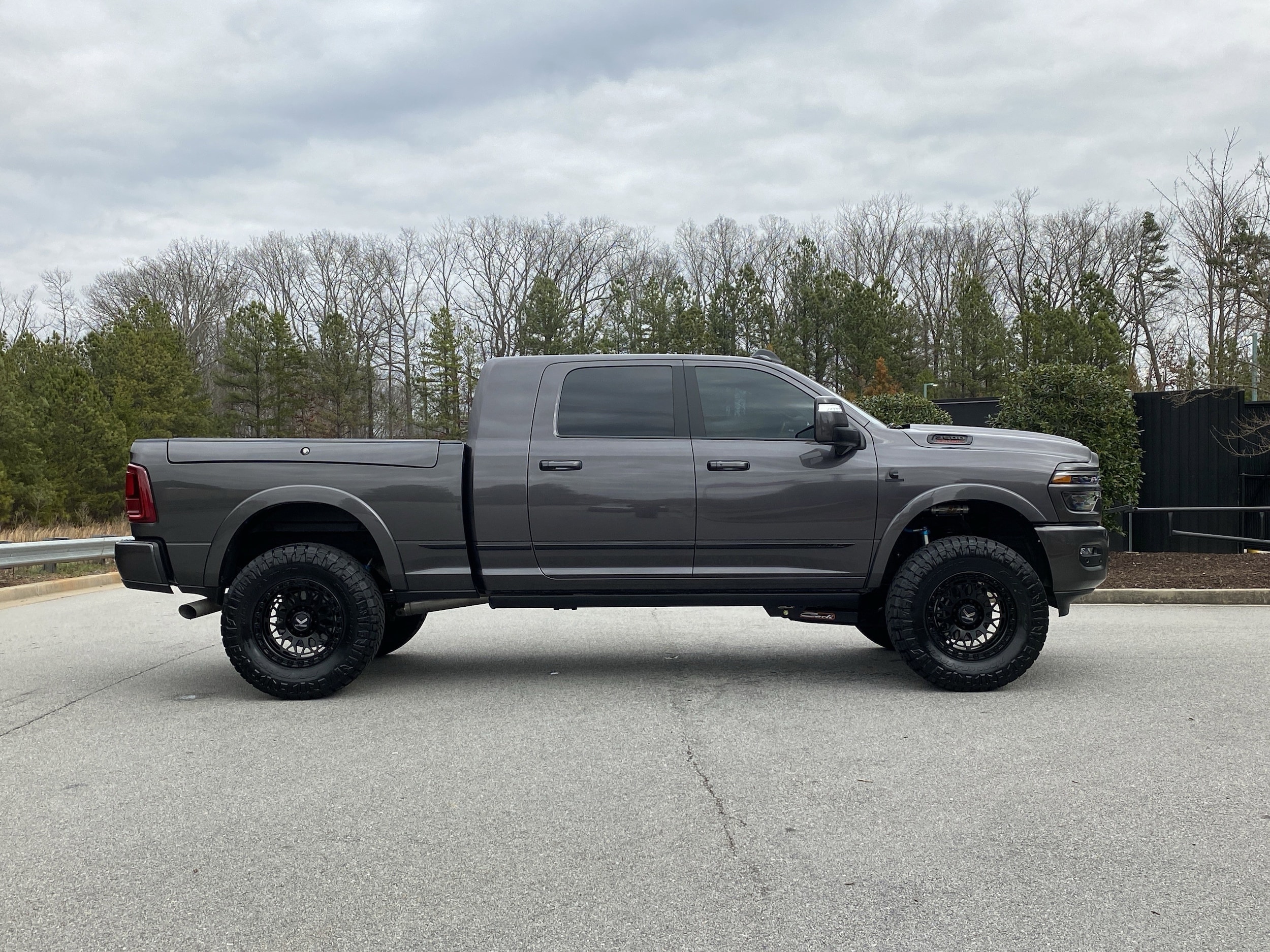 2025 Ram 3500 Limited photo 4